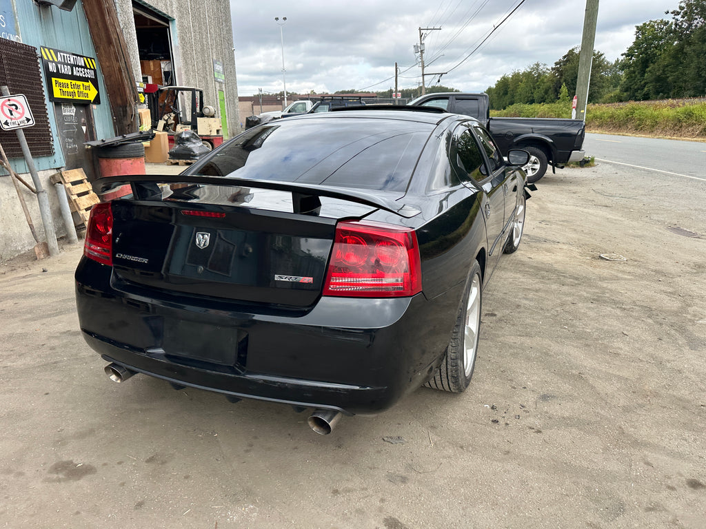 2006 Dodge Charger SRT-8 – D2504