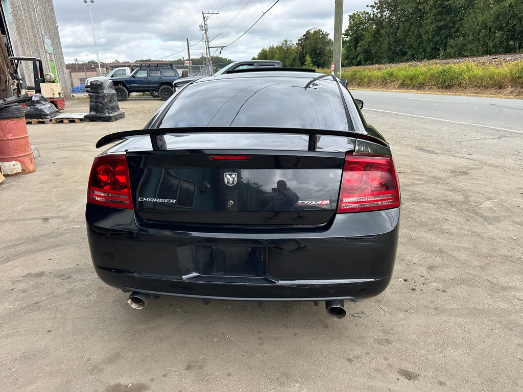 2006 Dodge Charger SRT-8 – D2504