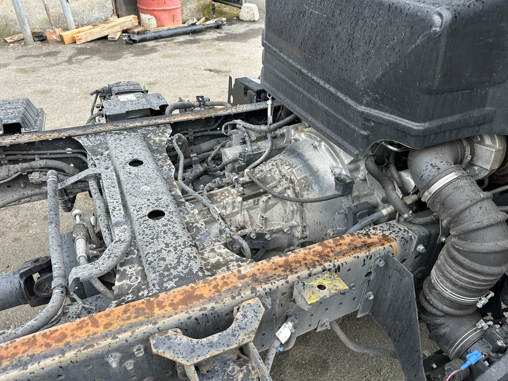 2023 Isuzu NPR Cab Chassis – IS2501