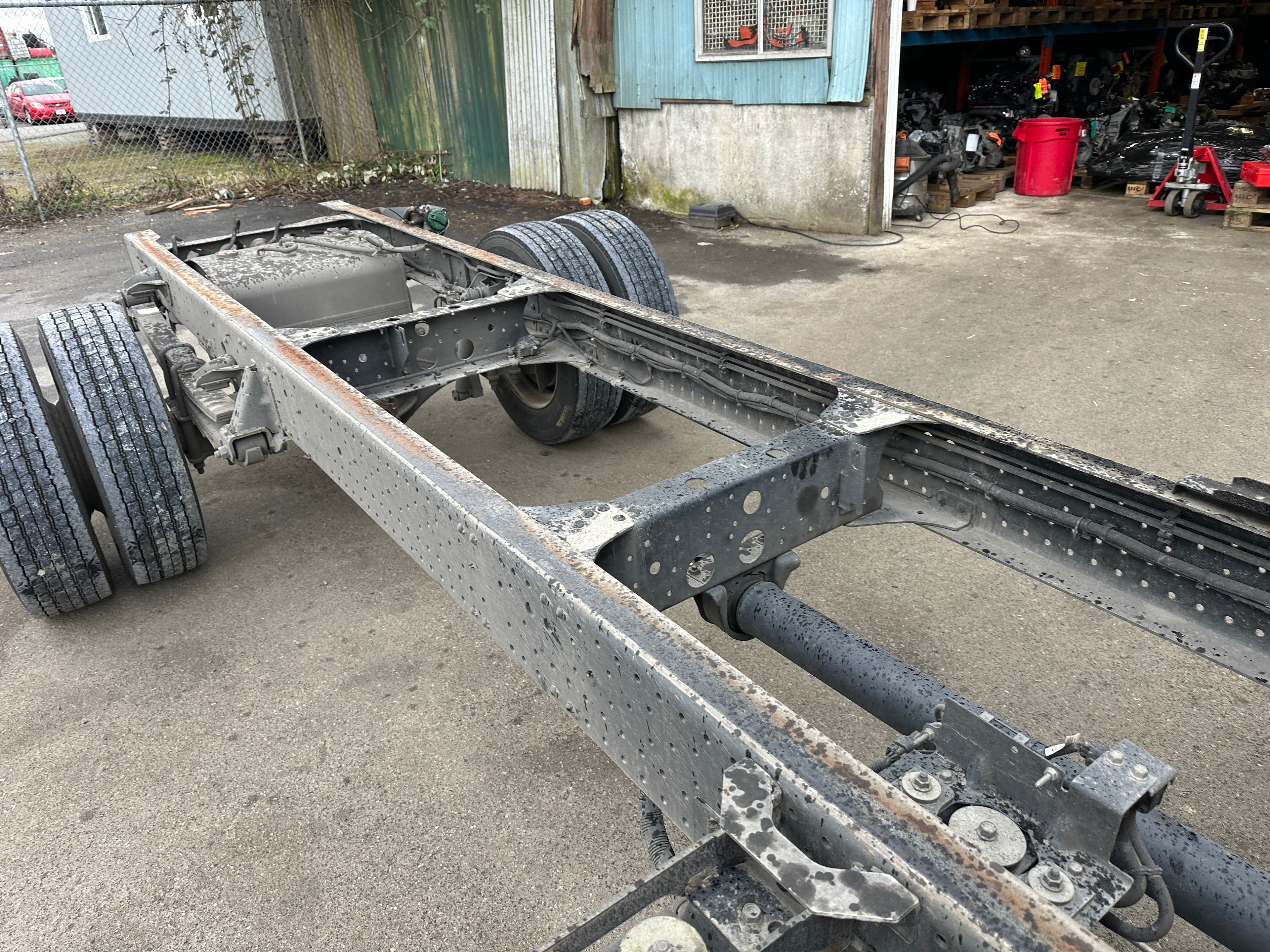 2023 Isuzu NPR Cab Chassis – IS2501