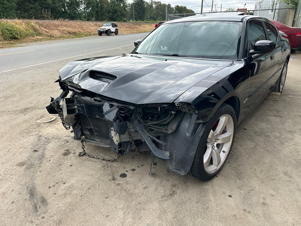 2006 Dodge Charger SRT-8 – D2504
