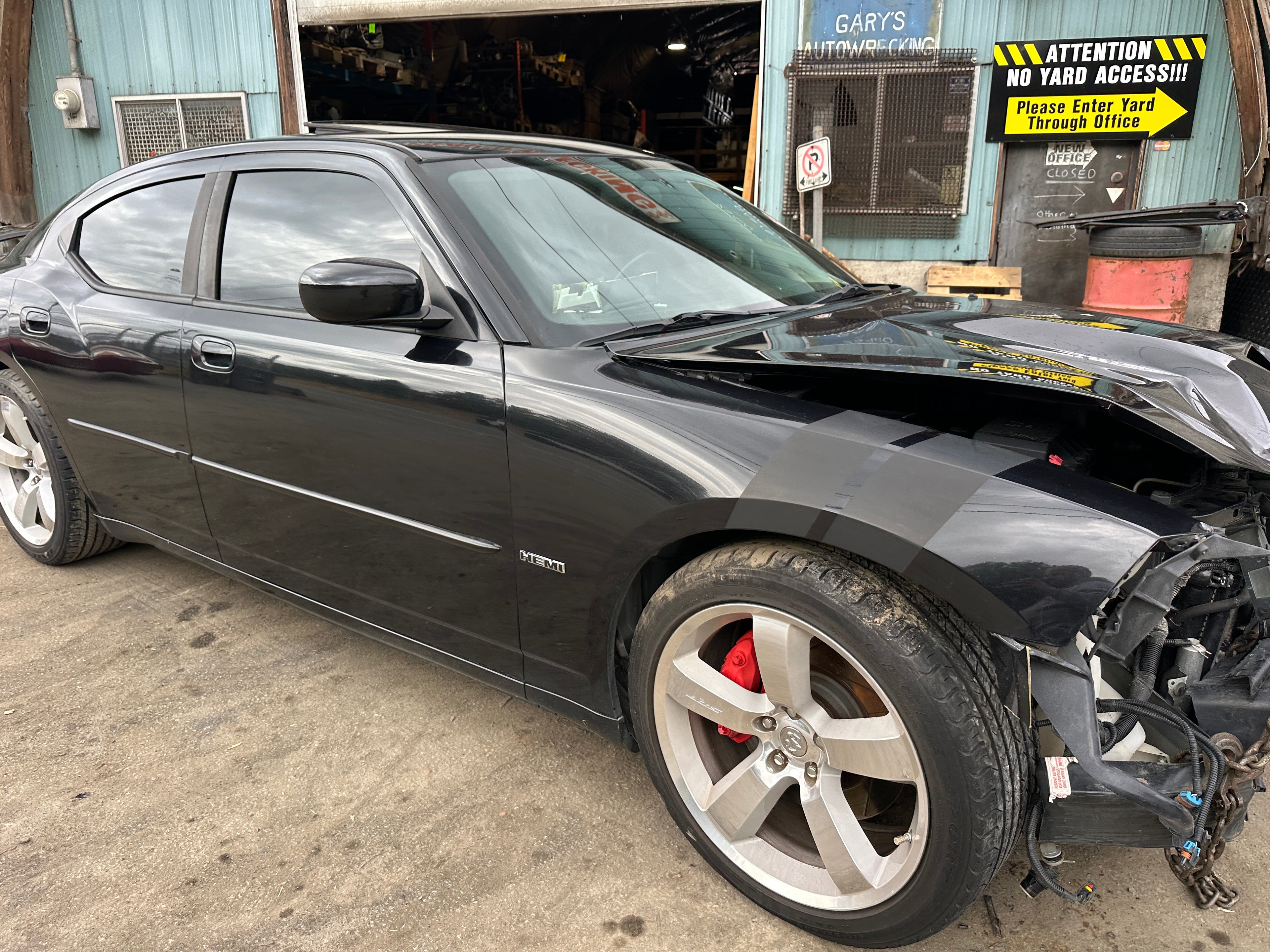 2006 Dodge Charger SRT-8 – D2504