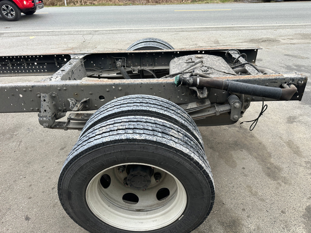 2023 Isuzu NPR Cab Chassis – IS2501