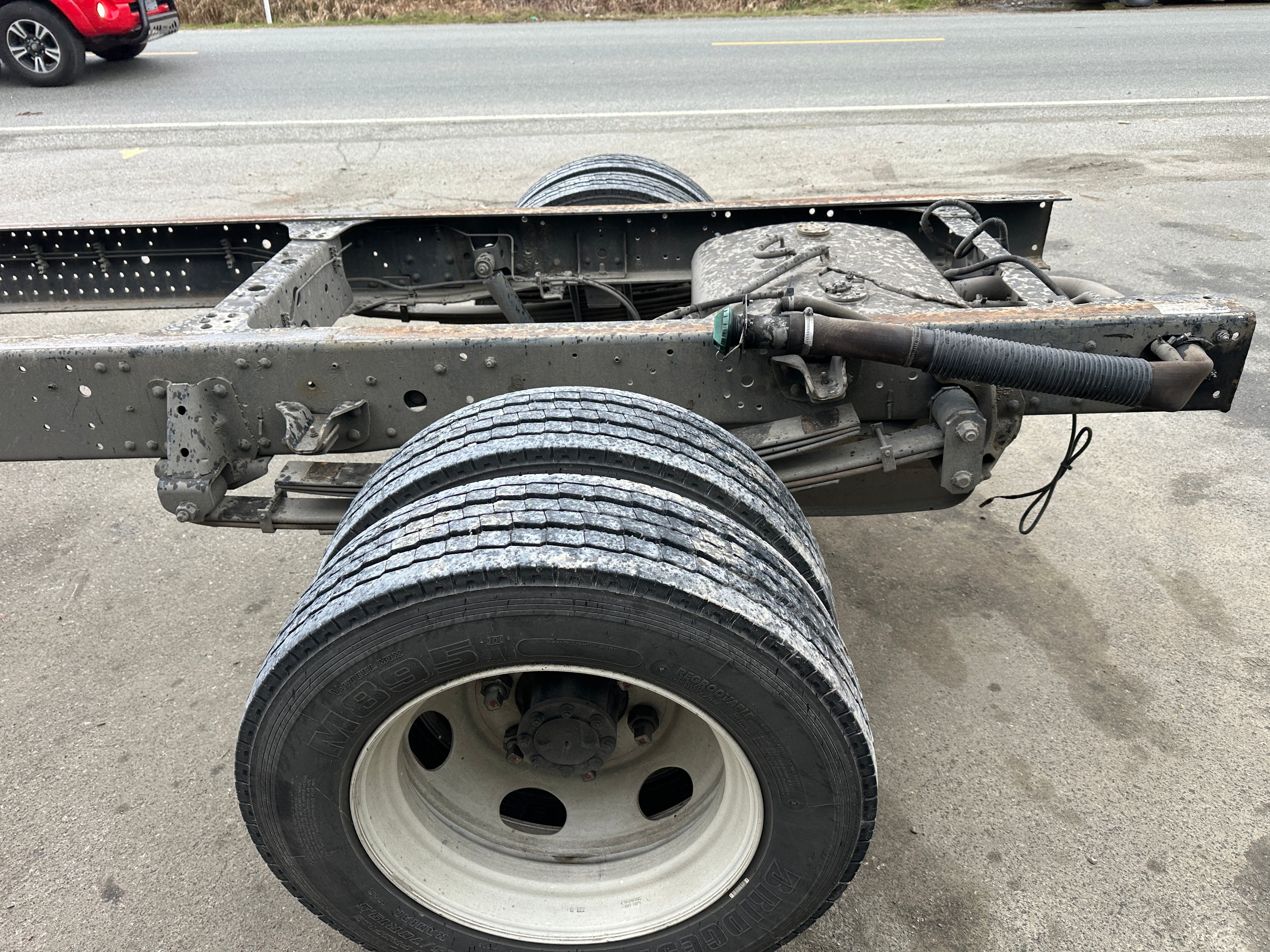 2023 Isuzu NPR Cab Chassis – IS2501