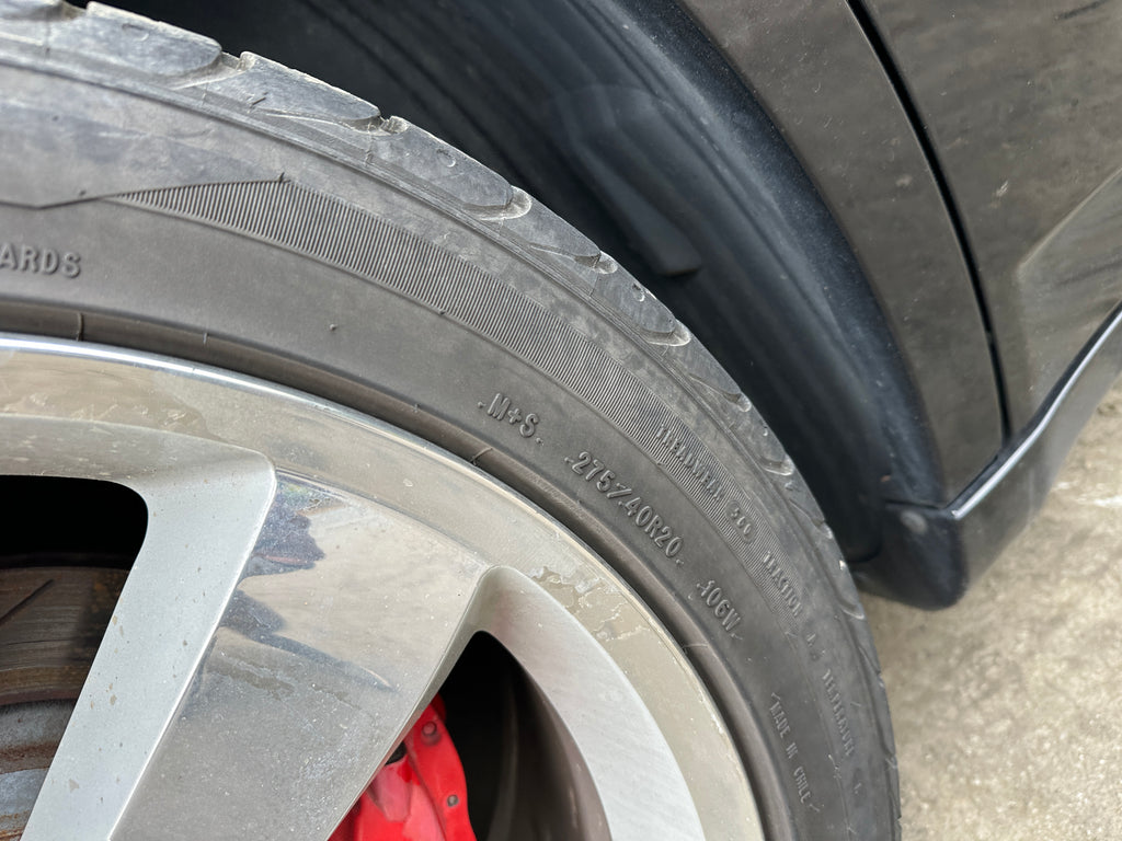 2006 Dodge Charger SRT-8 – D2504