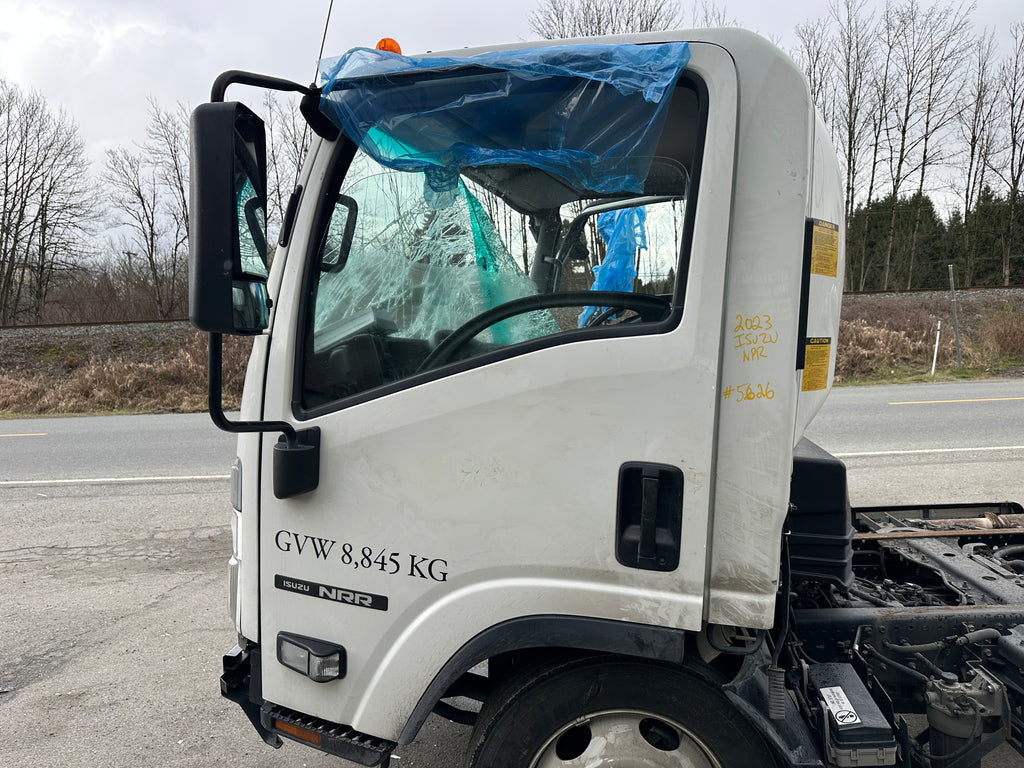 2023 Isuzu NPR Cab Chassis – IS2501