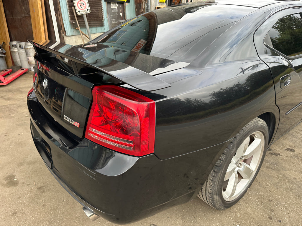 2006 Dodge Charger SRT-8 – D2504