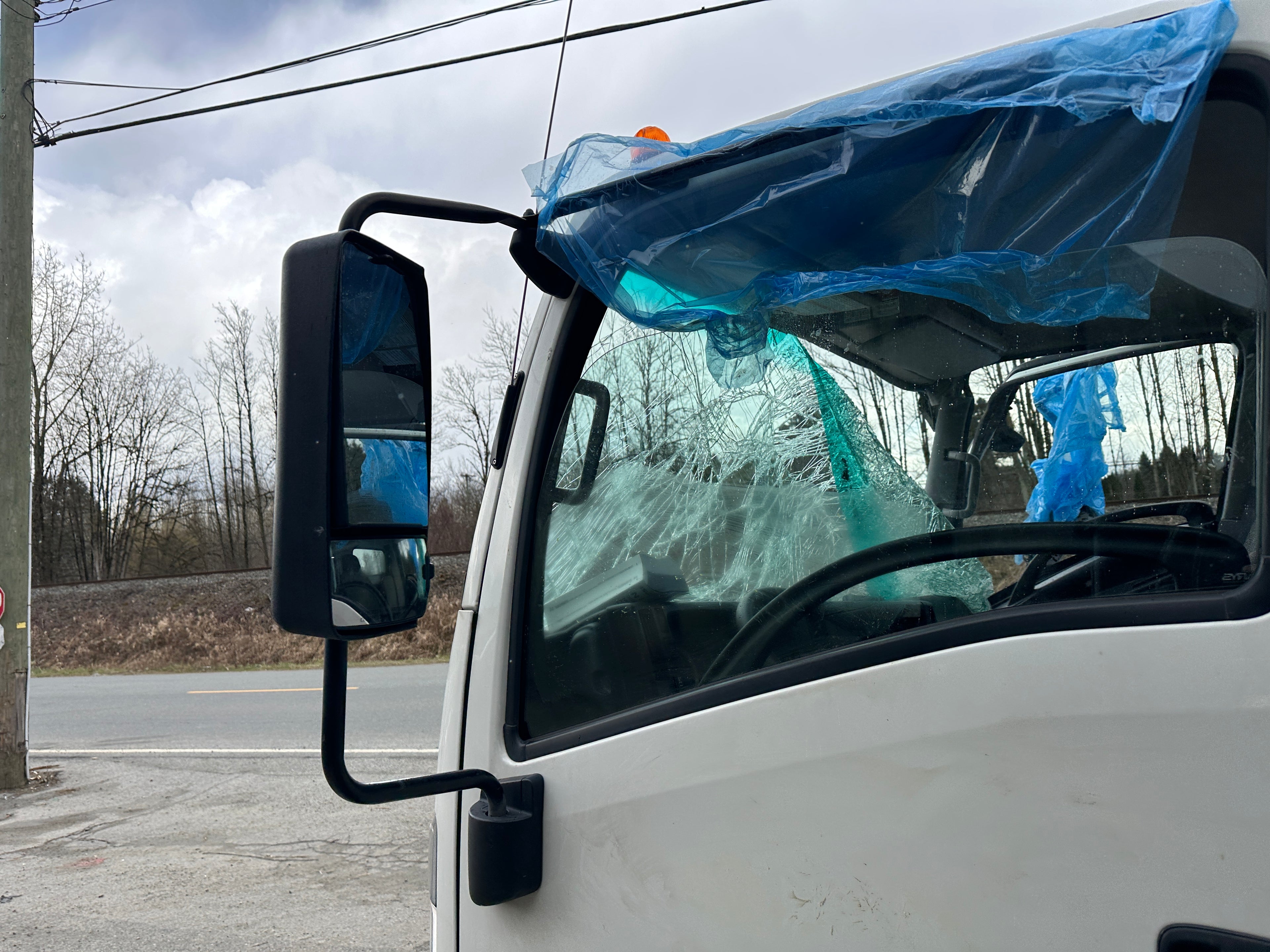 2023 Isuzu NPR Cab Chassis – IS2501