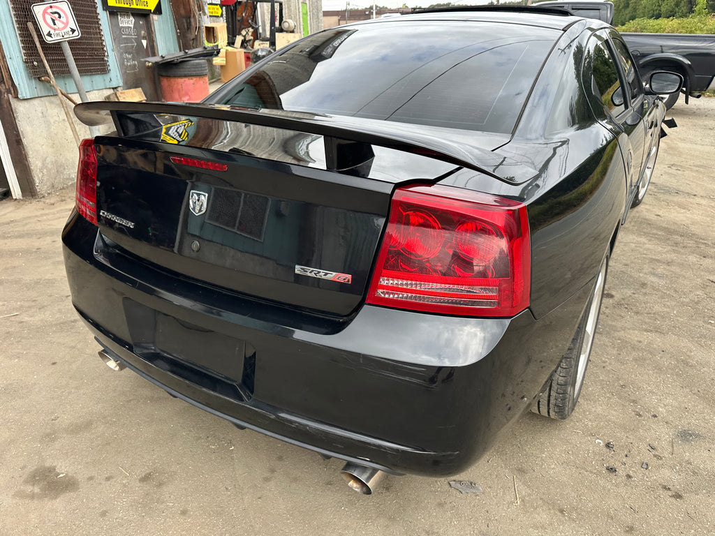 2006 Dodge Charger SRT-8 – D2504