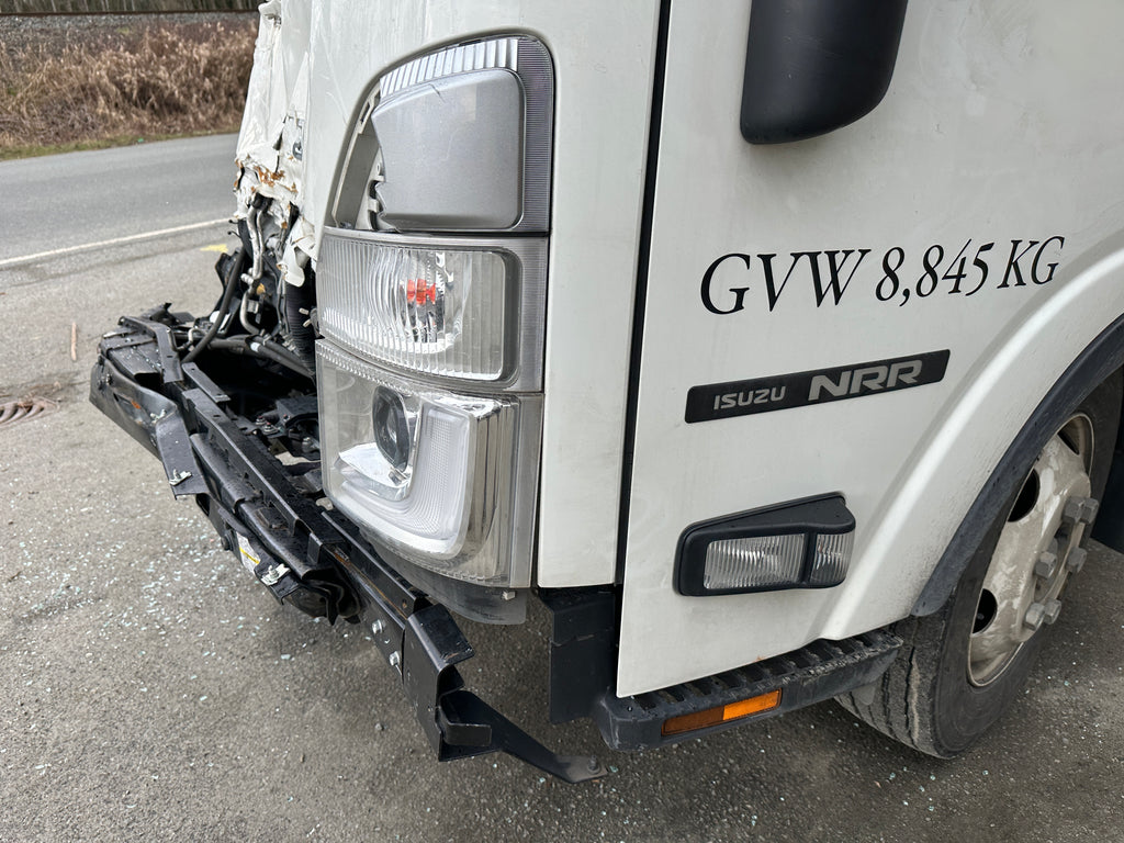 2023 Isuzu NPR Cab Chassis – IS2501