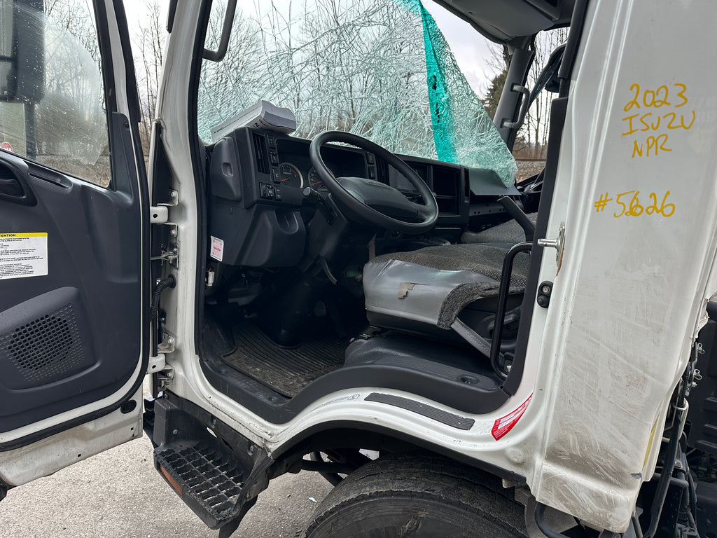 2023 Isuzu NPR Cab Chassis – IS2501