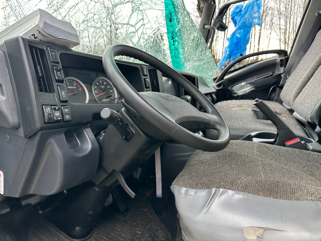 2023 Isuzu NPR Cab Chassis – IS2501