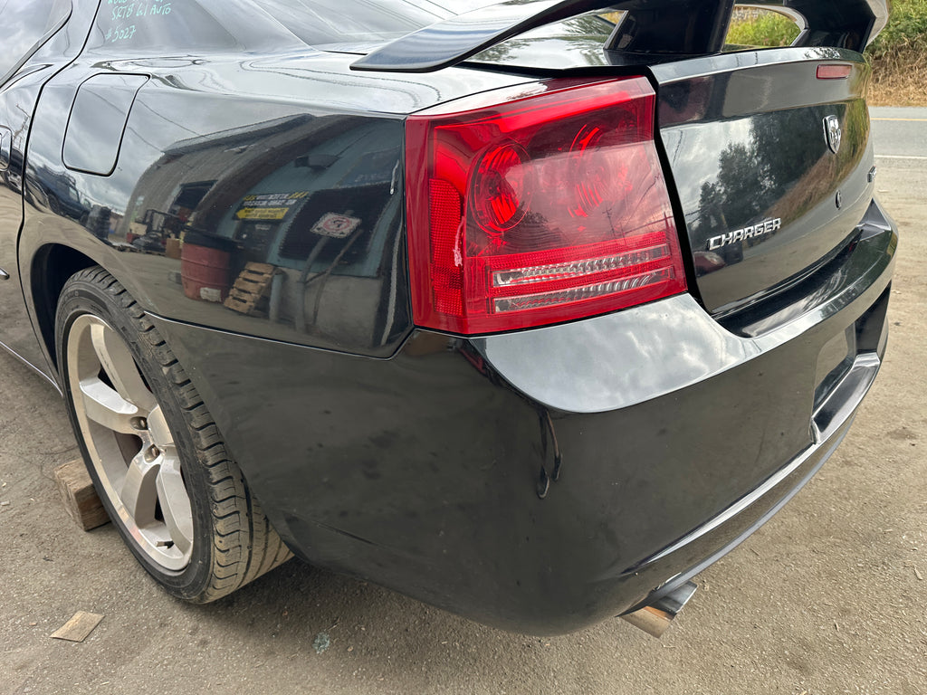 2006 Dodge Charger SRT-8 – D2504