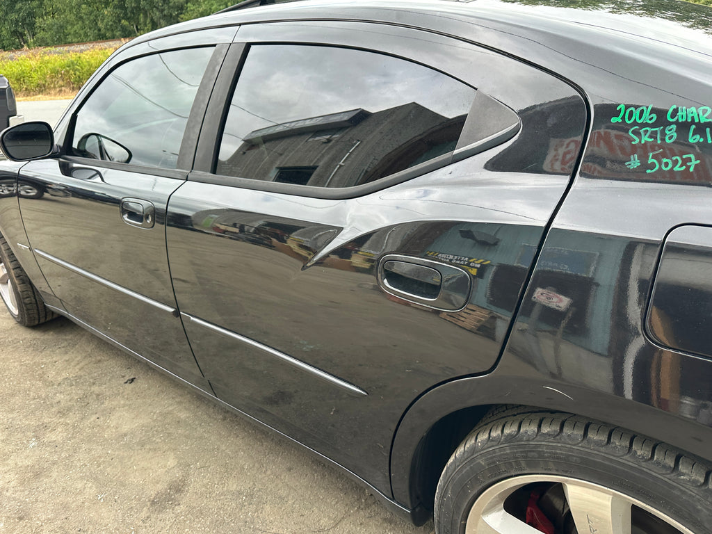 2006 Dodge Charger SRT-8 – D2504