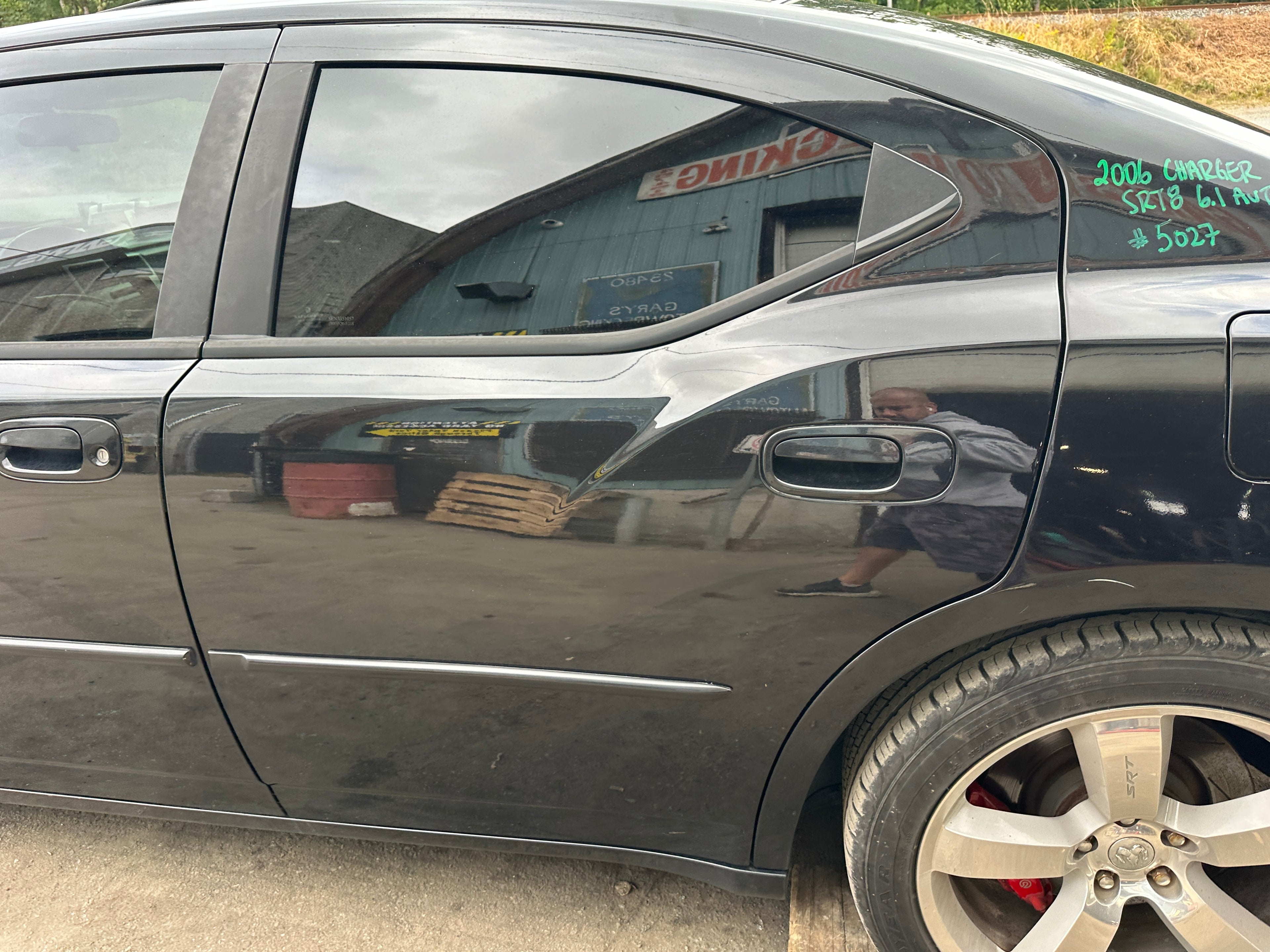 2006 Dodge Charger SRT-8 – D2504