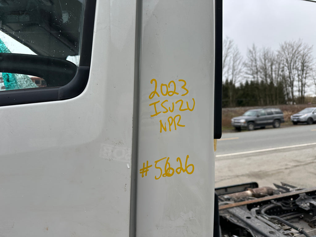 2023 Isuzu NPR Cab Chassis – IS2501
