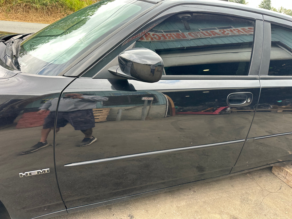 2006 Dodge Charger SRT-8 – D2504