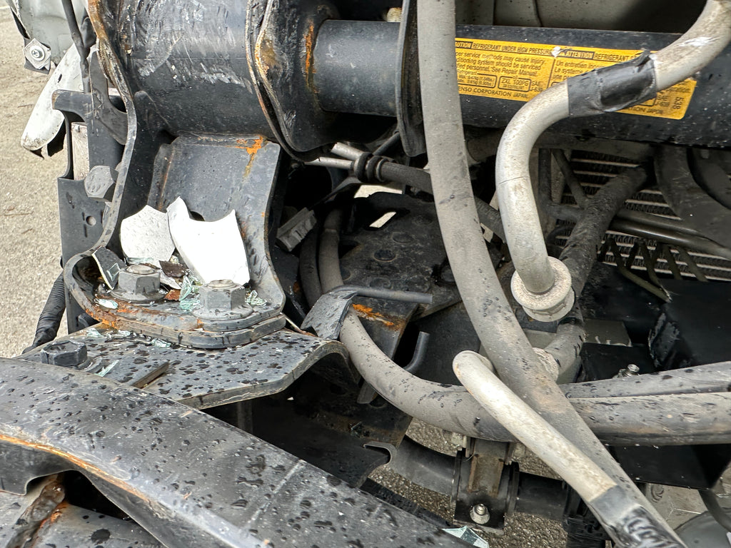 2023 Isuzu NPR Cab Chassis – IS2501