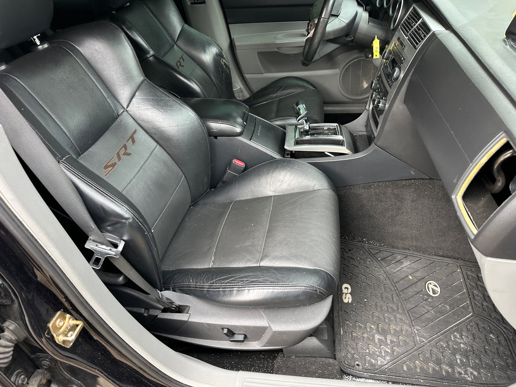 2006 Dodge Charger SRT-8 – D2504