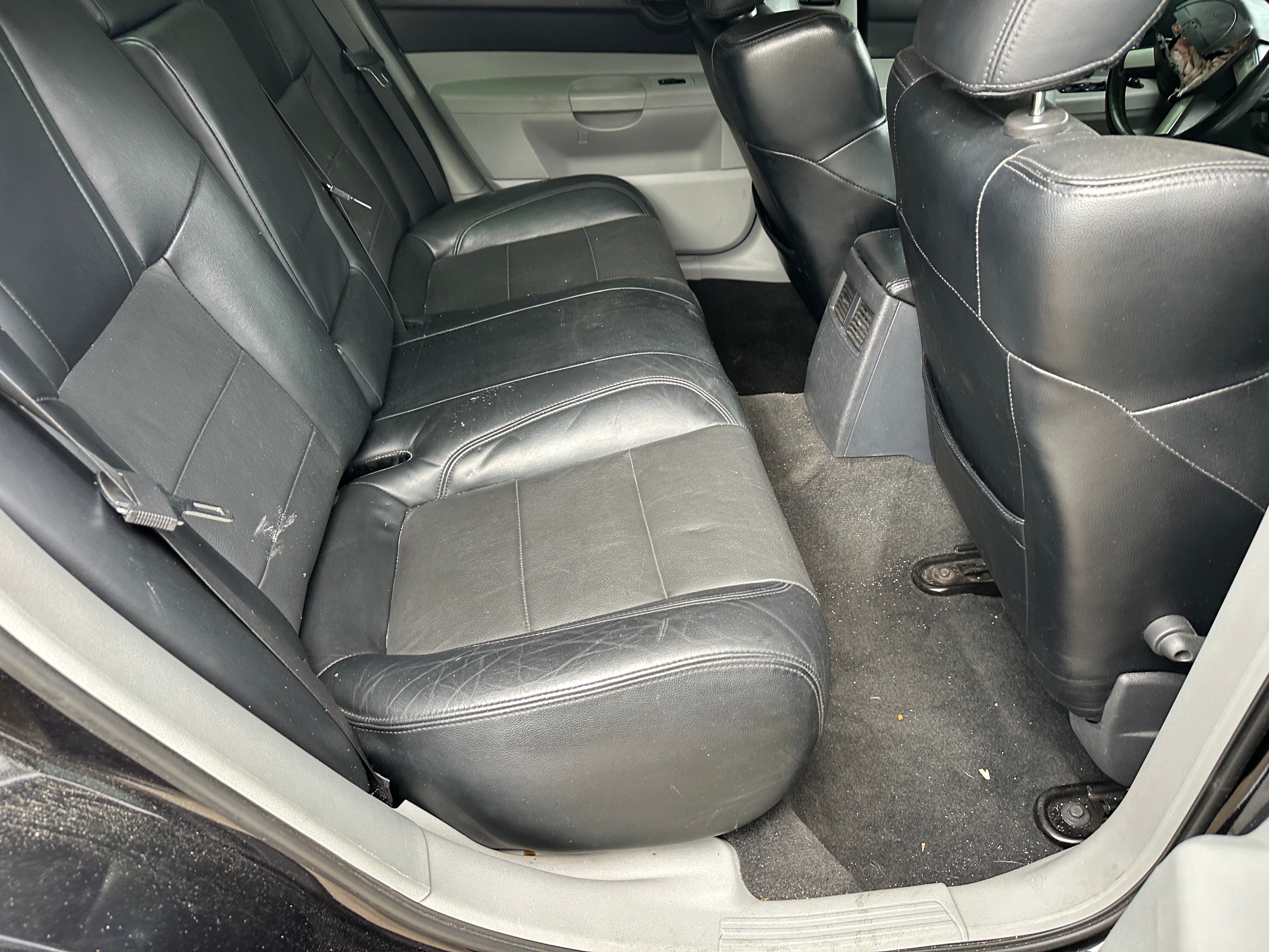 2006 Dodge Charger SRT-8 – D2504