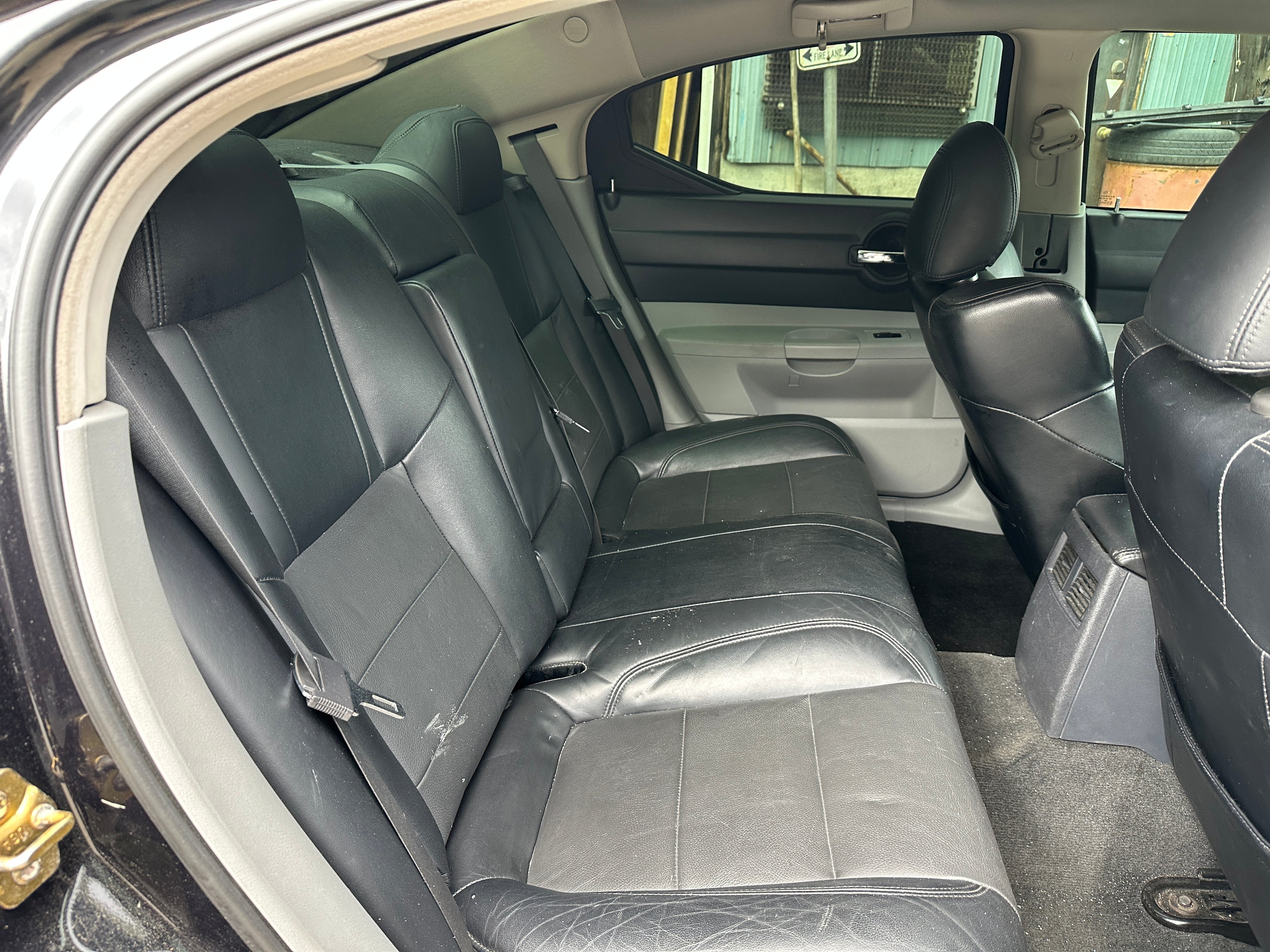 2006 Dodge Charger SRT-8 – D2504