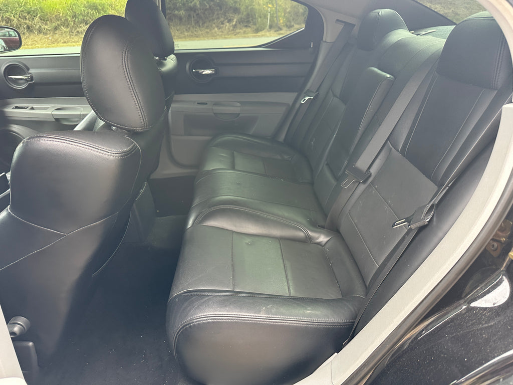 2006 Dodge Charger SRT-8 – D2504