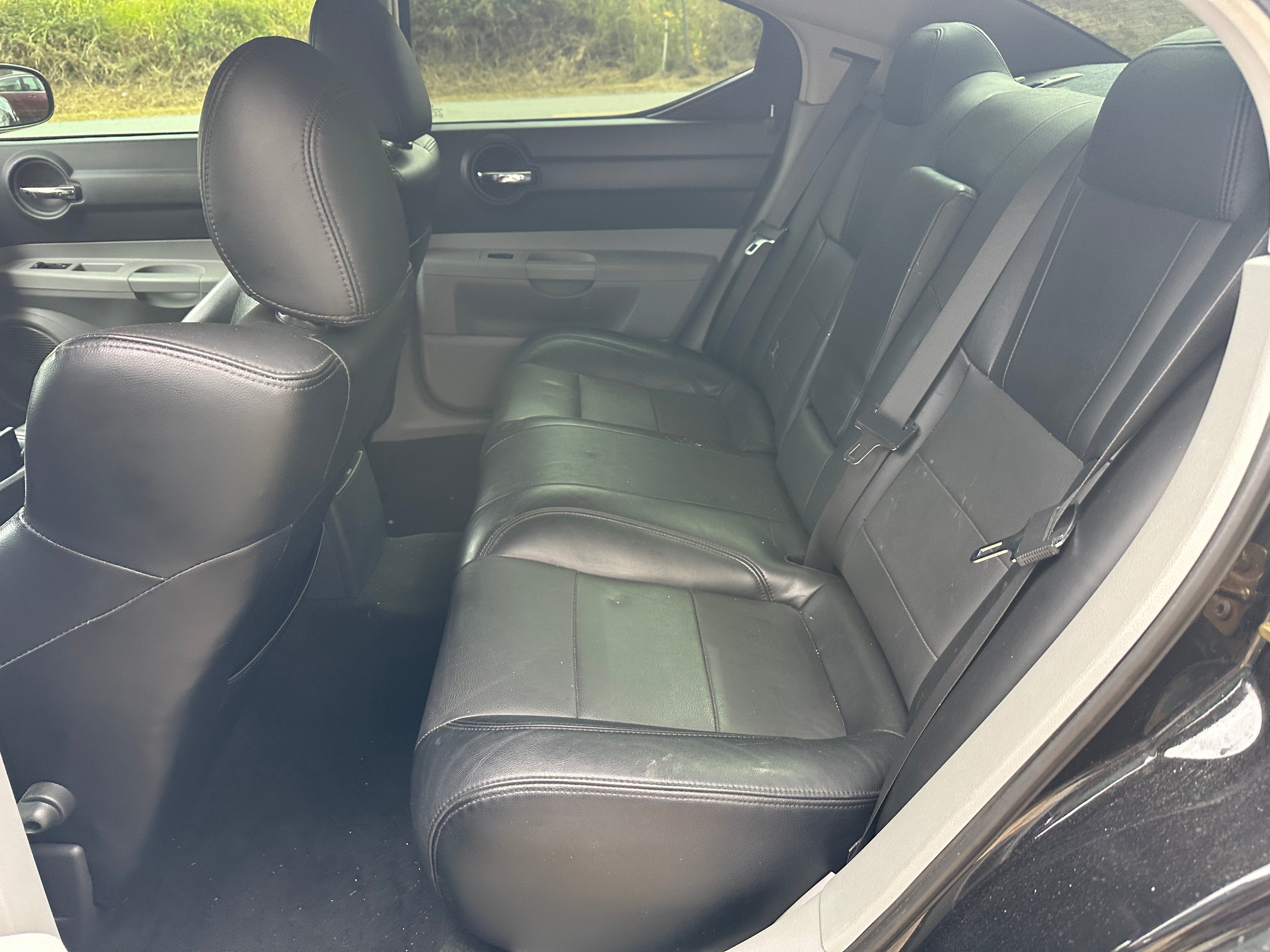 2006 Dodge Charger SRT-8 – D2504