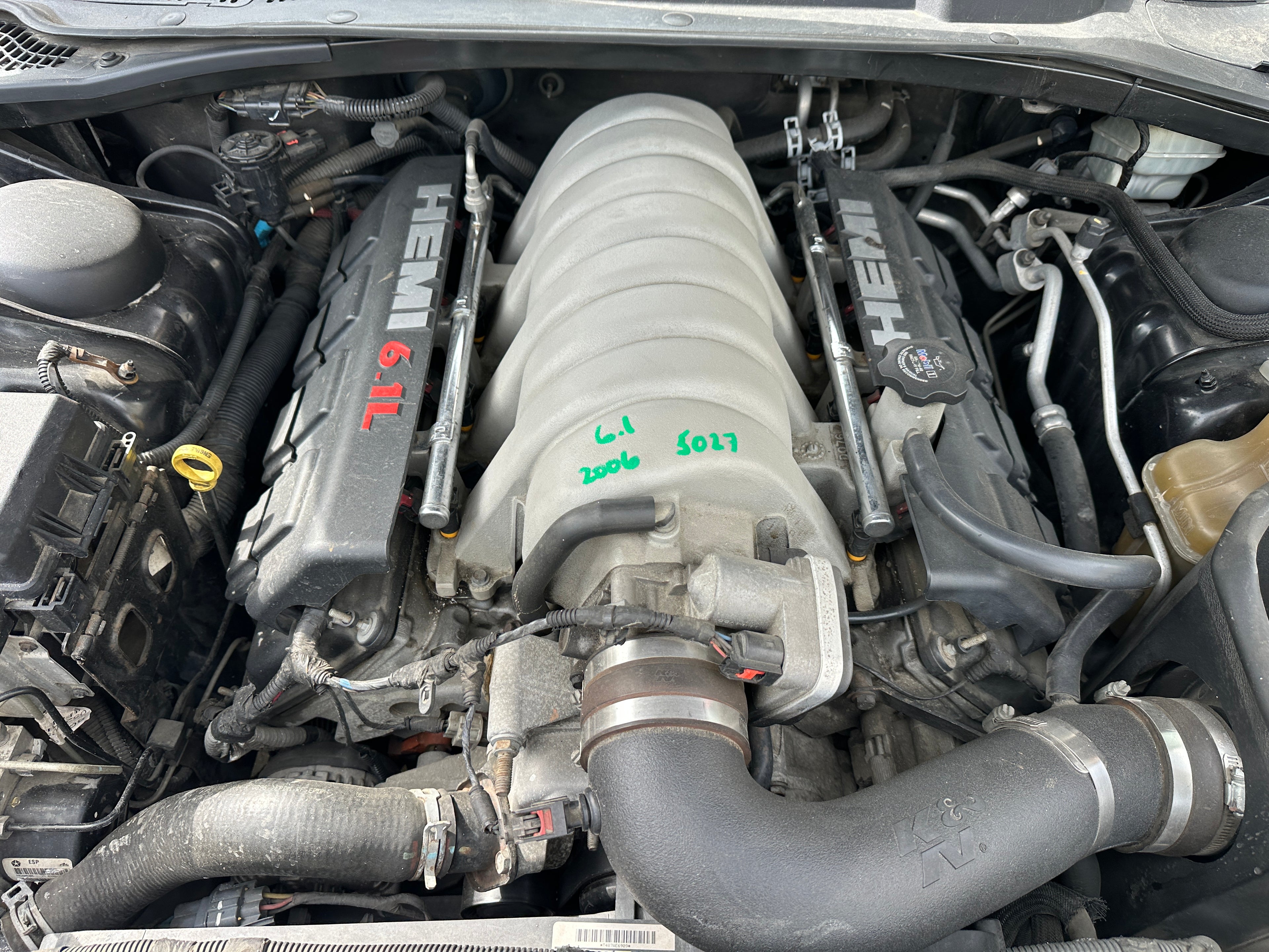 2006 Dodge Charger SRT-8 – D2504