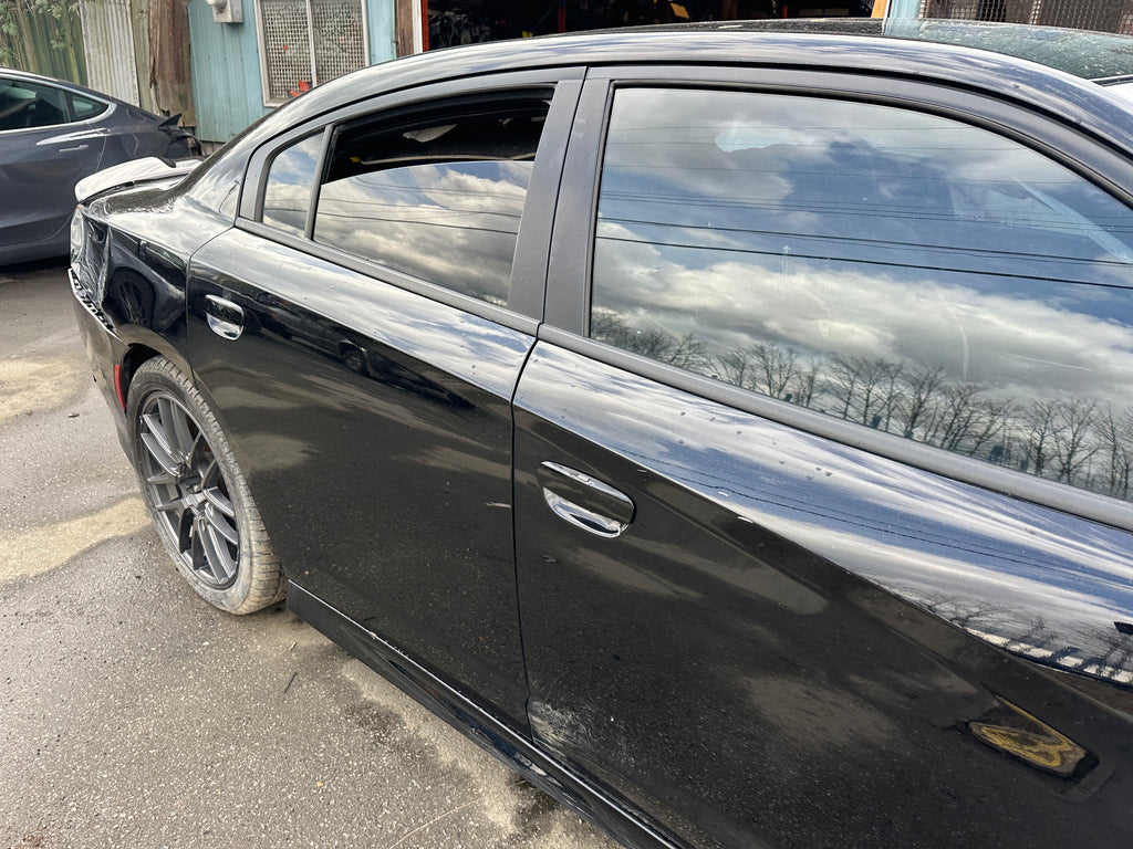 2016 Dodge Charger SRT8 6.4 – D2501