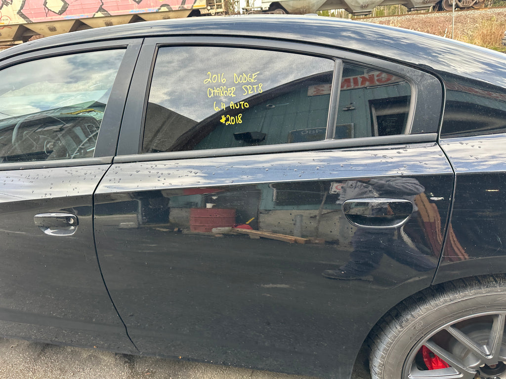 2016 Dodge Charger SRT8 6.4 – D2501