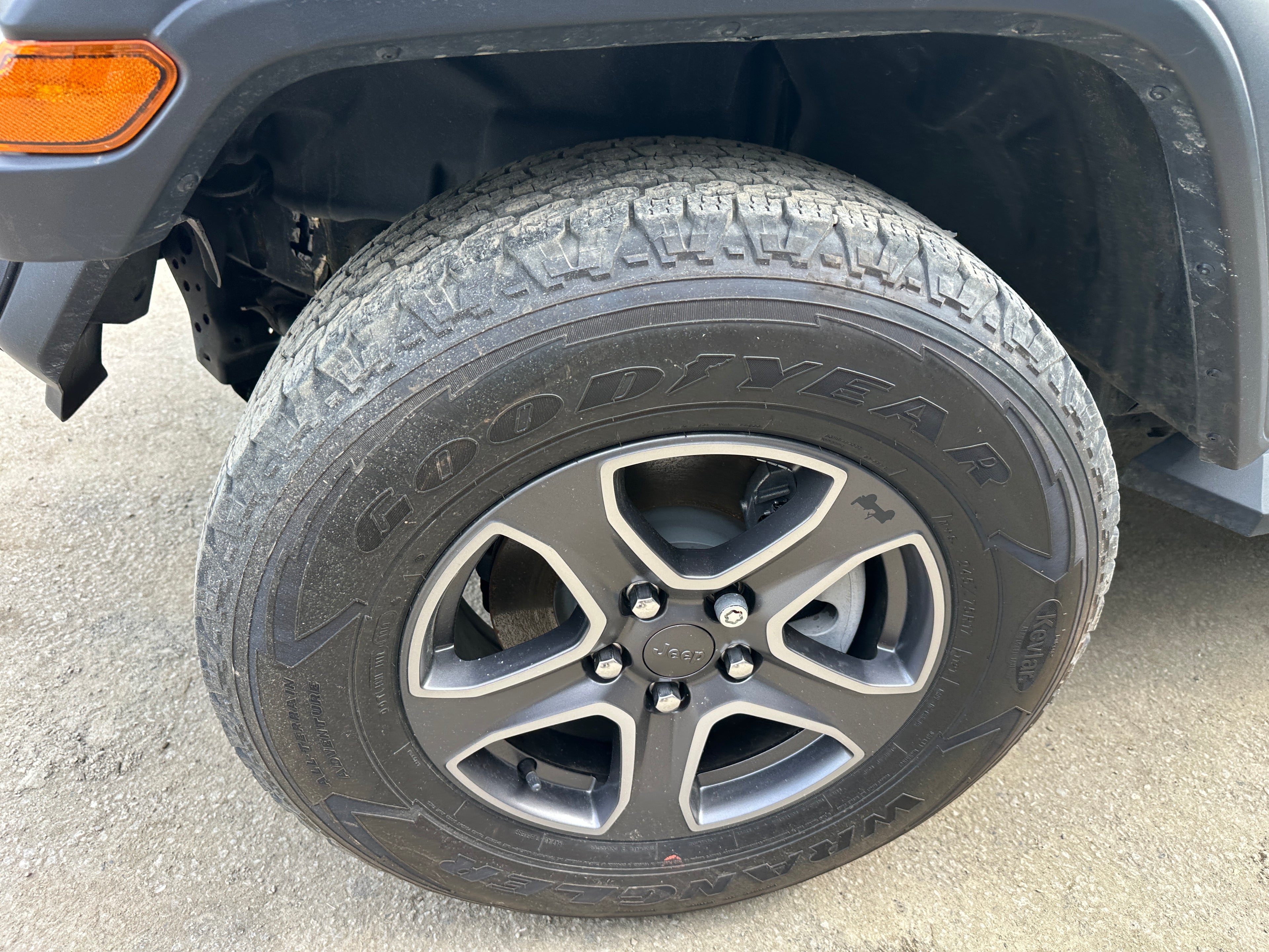 2019 Jeep Wrangler JL Sport 3.6 – J2612