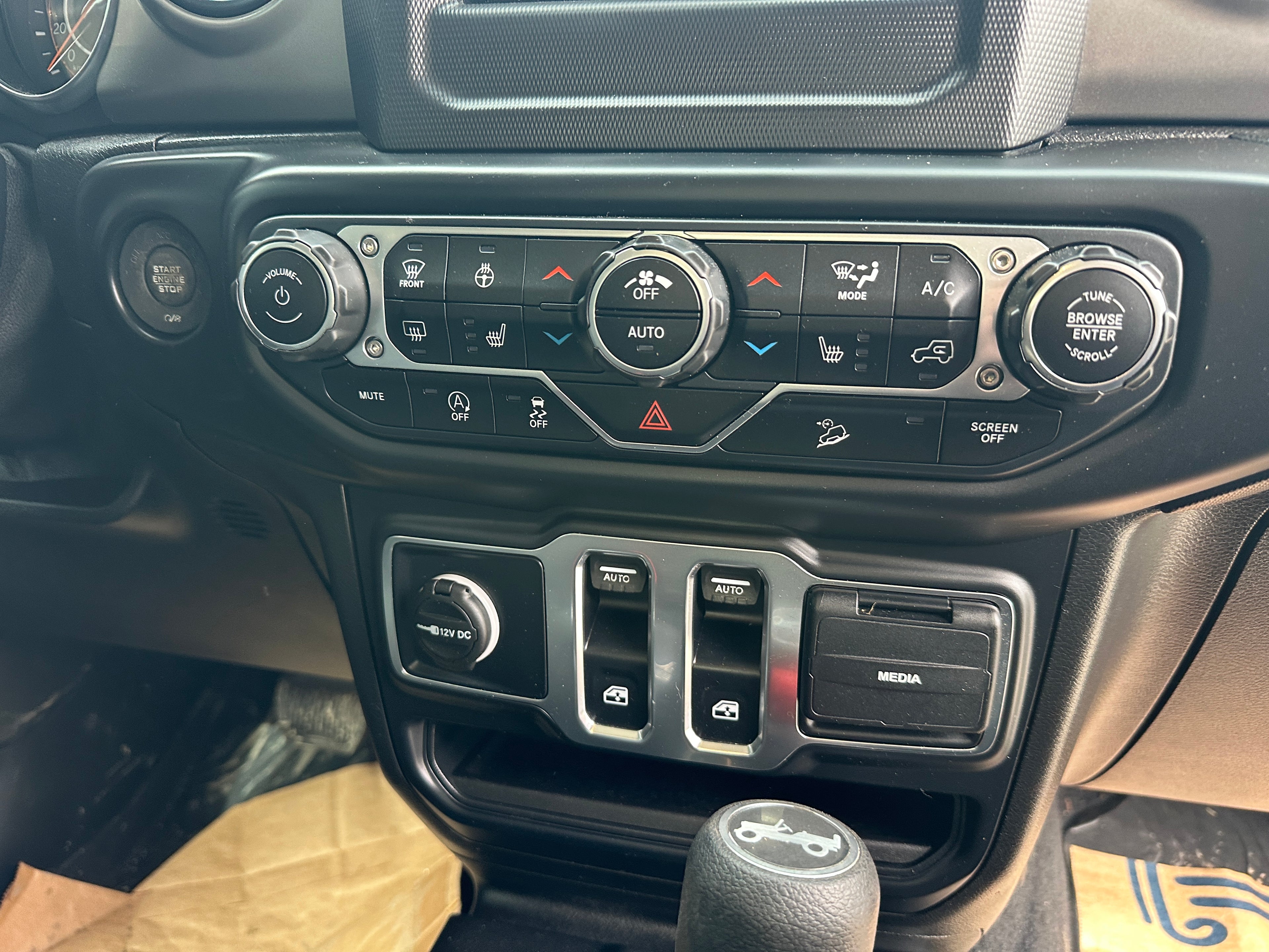 2019 Jeep Wrangler JL Sport 3.6 – J2612