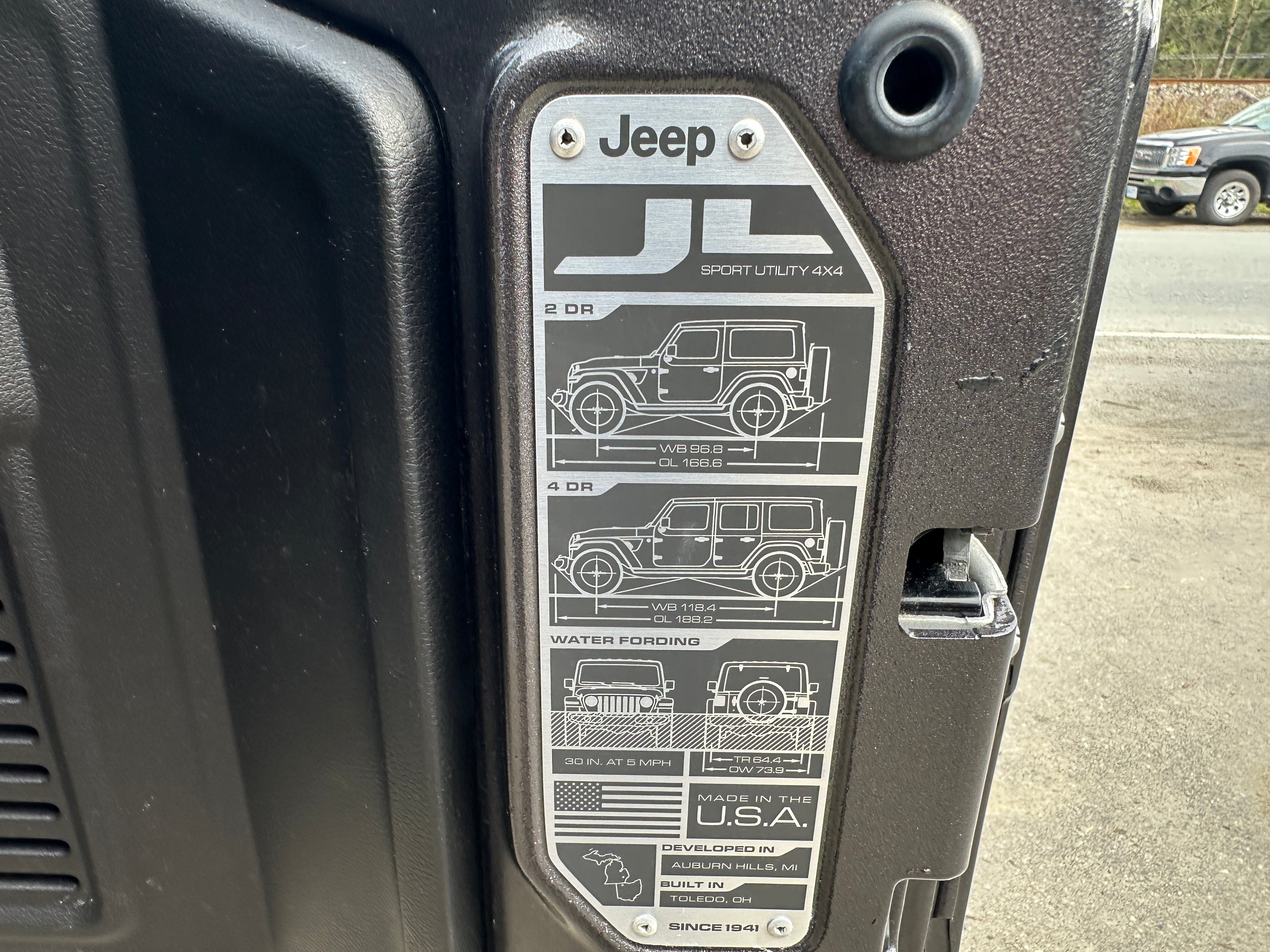 2019 Jeep Wrangler JL Sport 3.6 – J2612