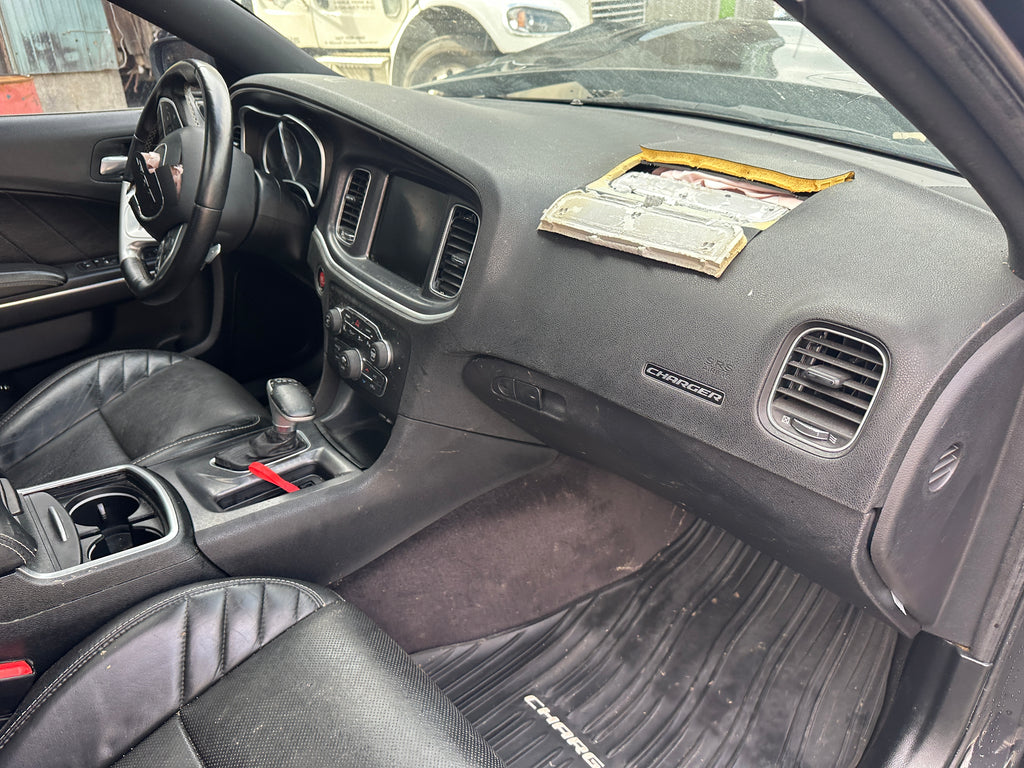 2016 Dodge Charger SRT8 6.4 – D2501