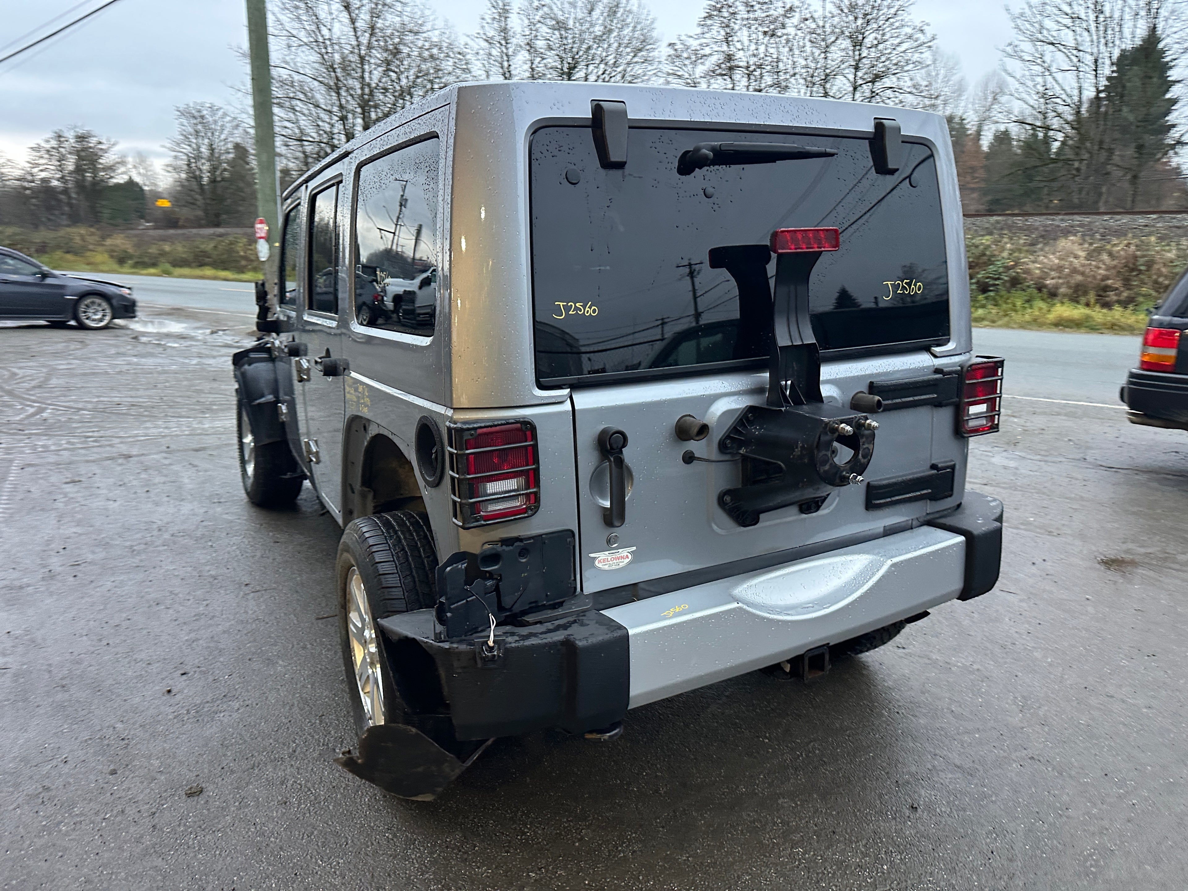 2015 Jeep Wrangler JK Unlimited Sahara 3.6 – J2560