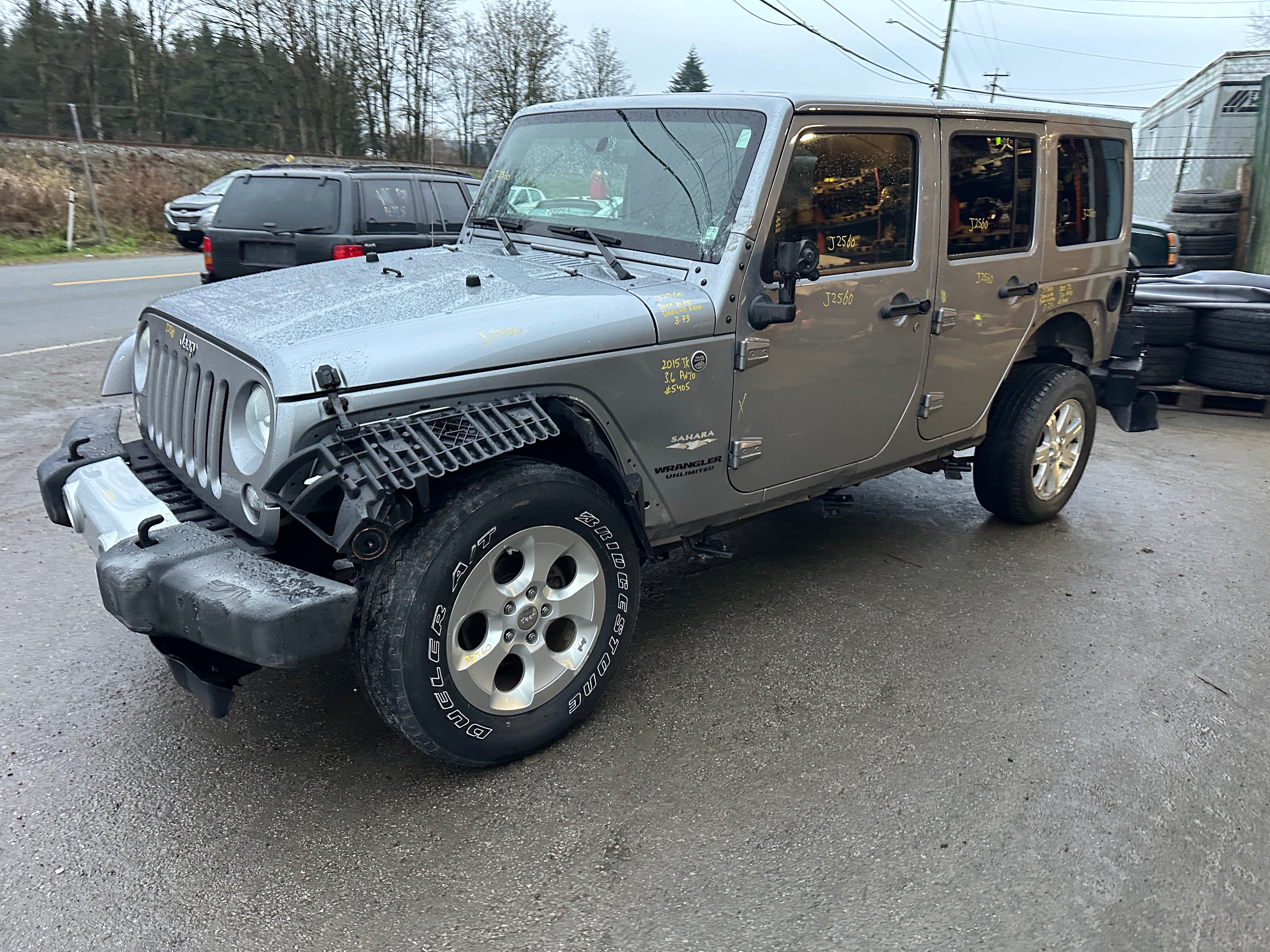 2015 Jeep Wrangler JK Unlimited Sahara 3.6 – J2560