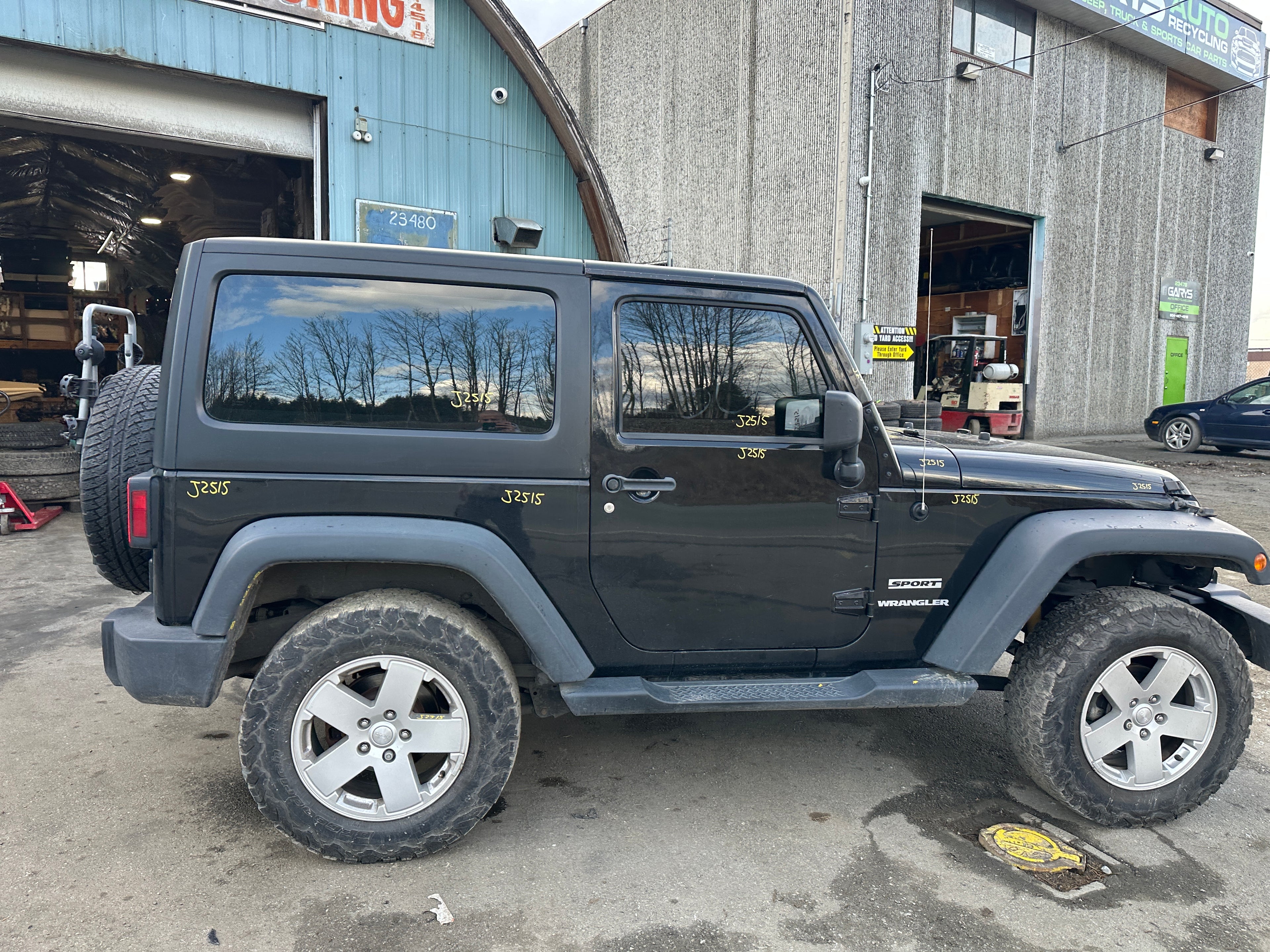 2012 Jeep Wrangler JK 2dr 3.6 – J2515