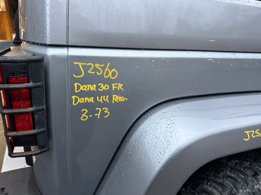 2015 Jeep Wrangler JK Unlimited Sahara 3.6 – J2560