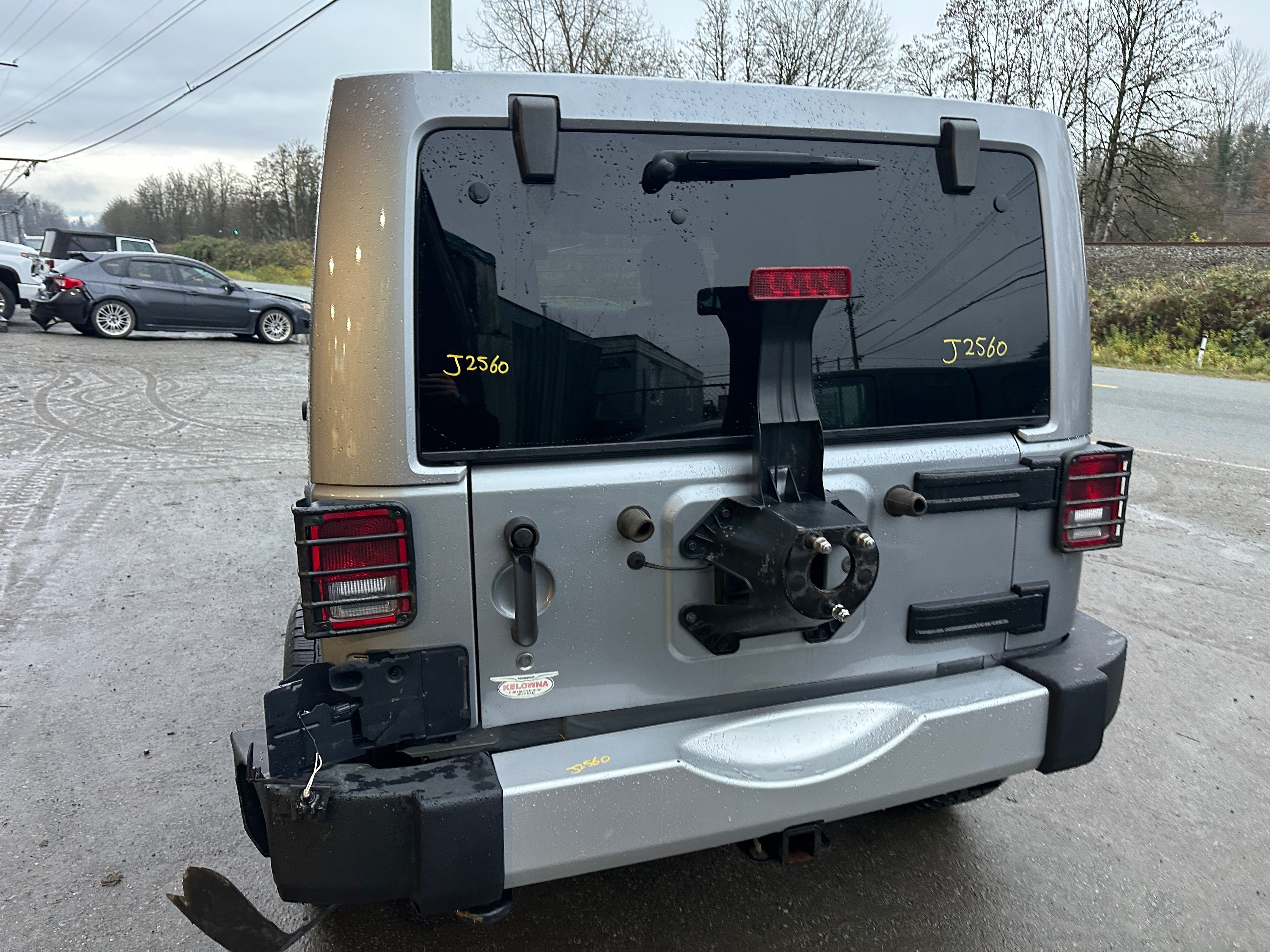 2015 Jeep Wrangler JK Unlimited Sahara 3.6 – J2560