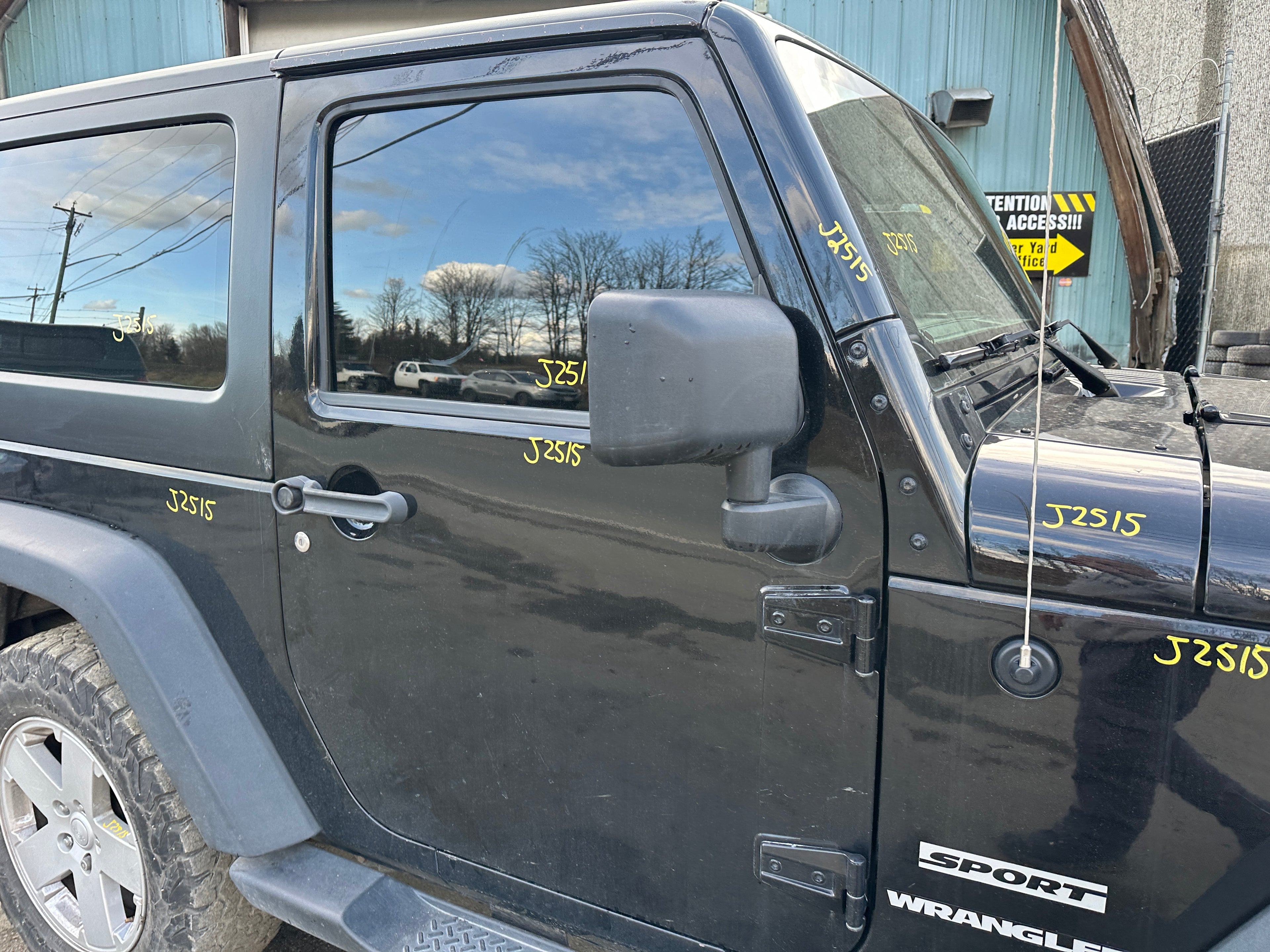 2012 Jeep Wrangler JK 2dr 3.6 – J2515