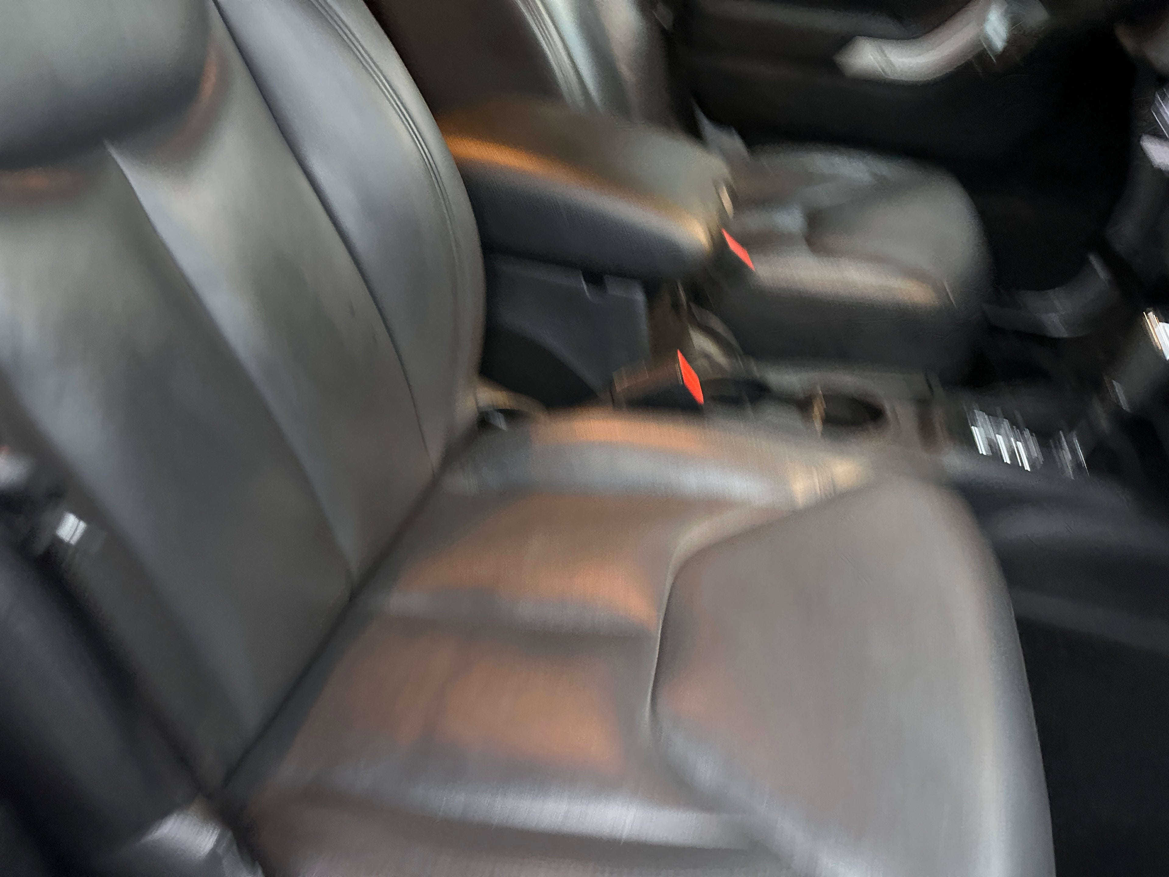 2015 Jeep Wrangler JK Unlimited Sahara 3.6 – J2560