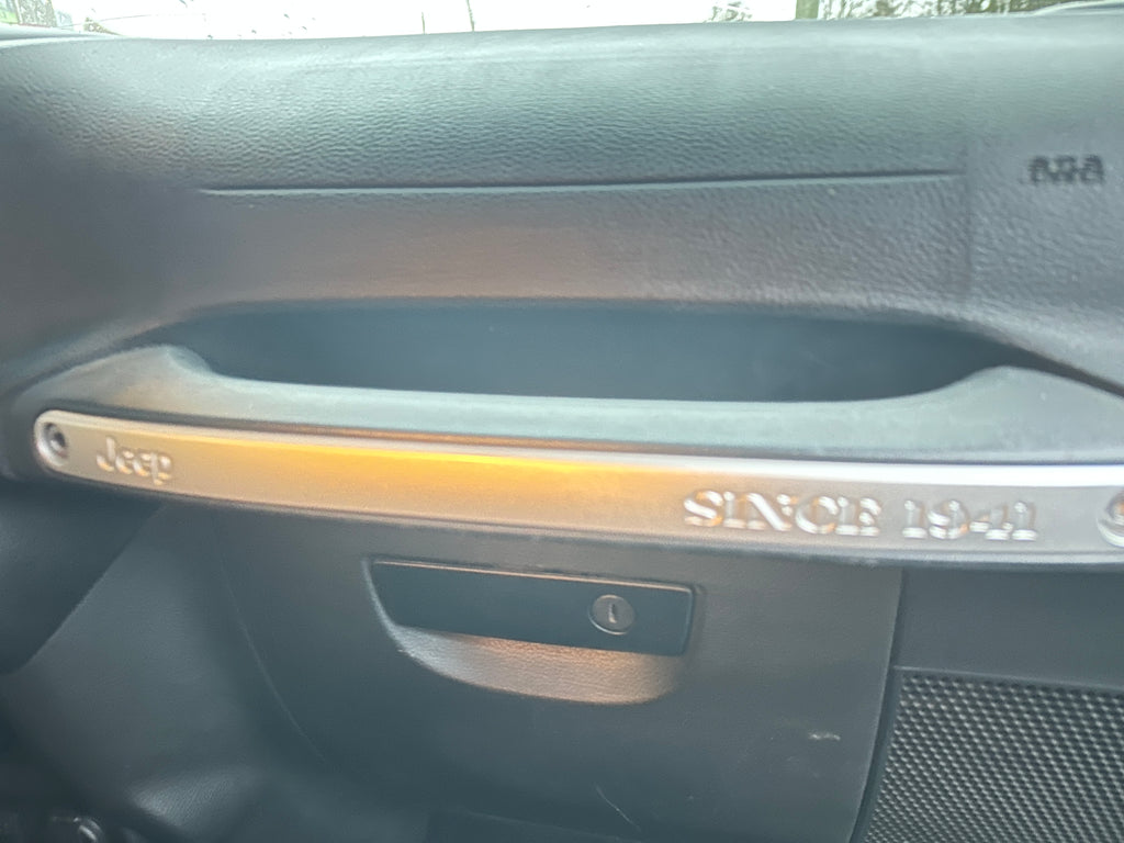 2015 Jeep Wrangler JK Unlimited Sahara 3.6 – J2560