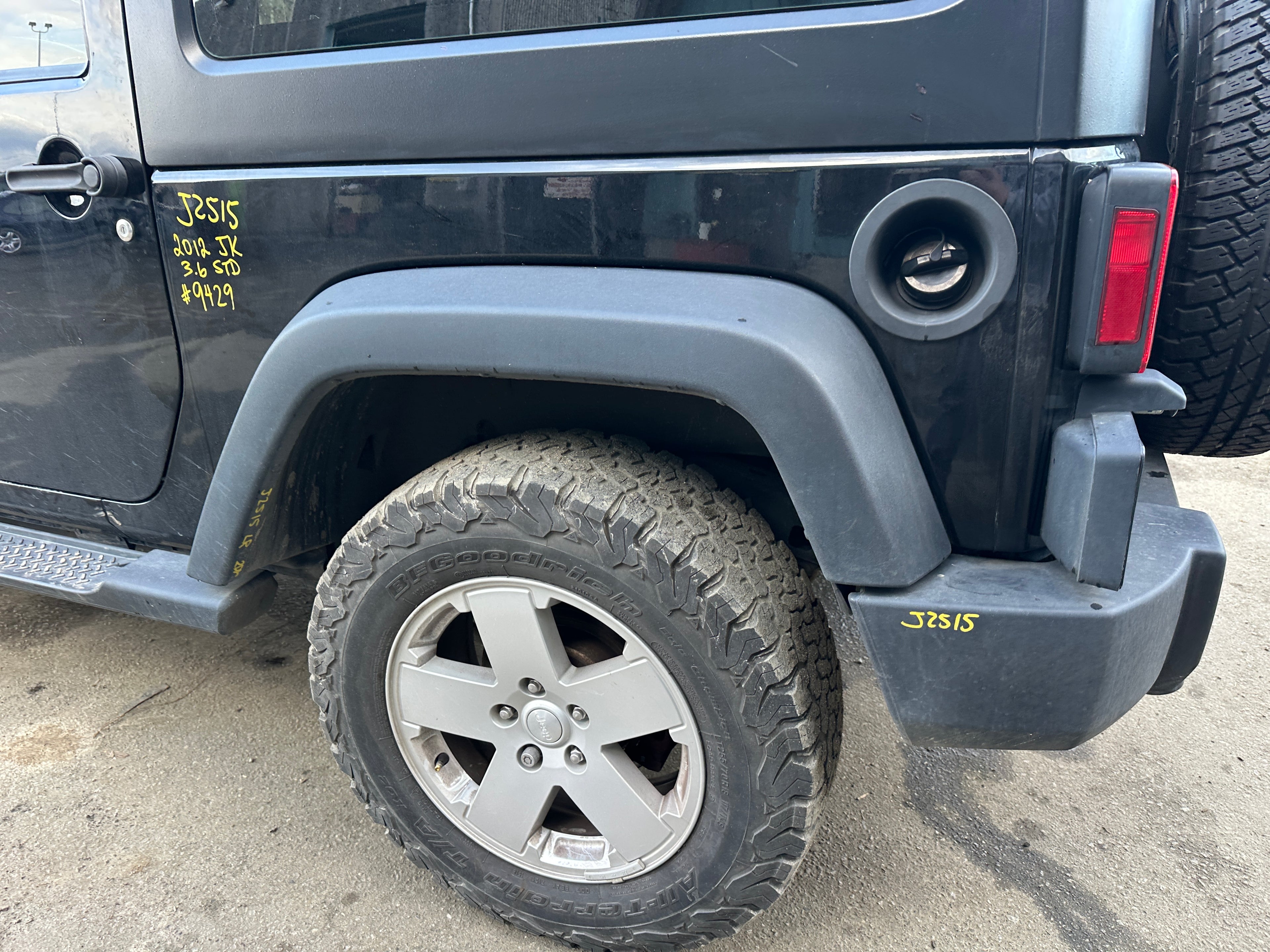 2012 Jeep Wrangler JK 2dr 3.6 – J2515