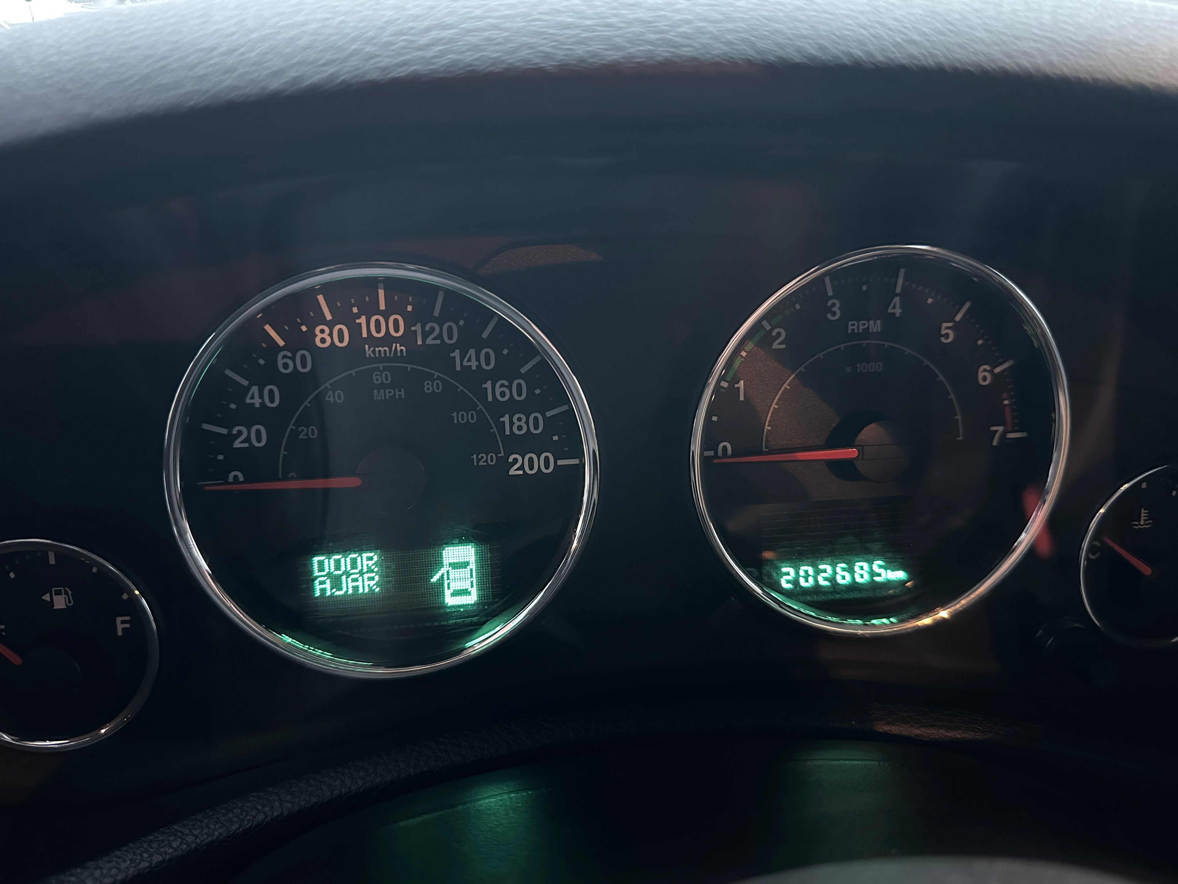 2015 Jeep Wrangler JK Unlimited Sahara 3.6 – J2560