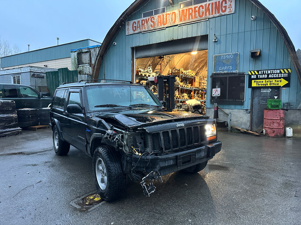 1998 Jeep Cherokee XJ Sport 4.0 – J2561
