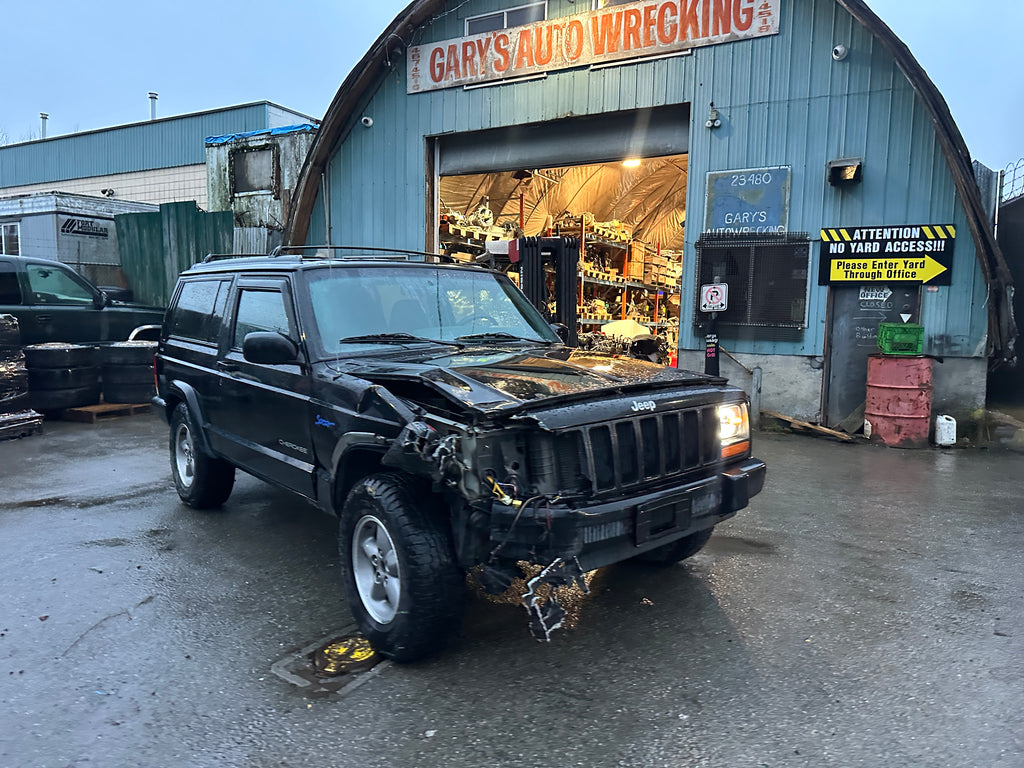 1998 Jeep Cherokee XJ Sport 4.0 – J2561