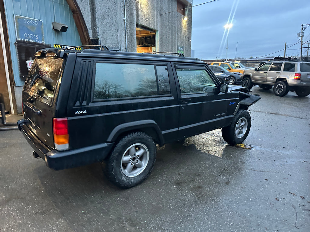 1998 Jeep Cherokee XJ Sport 4.0 – J2561