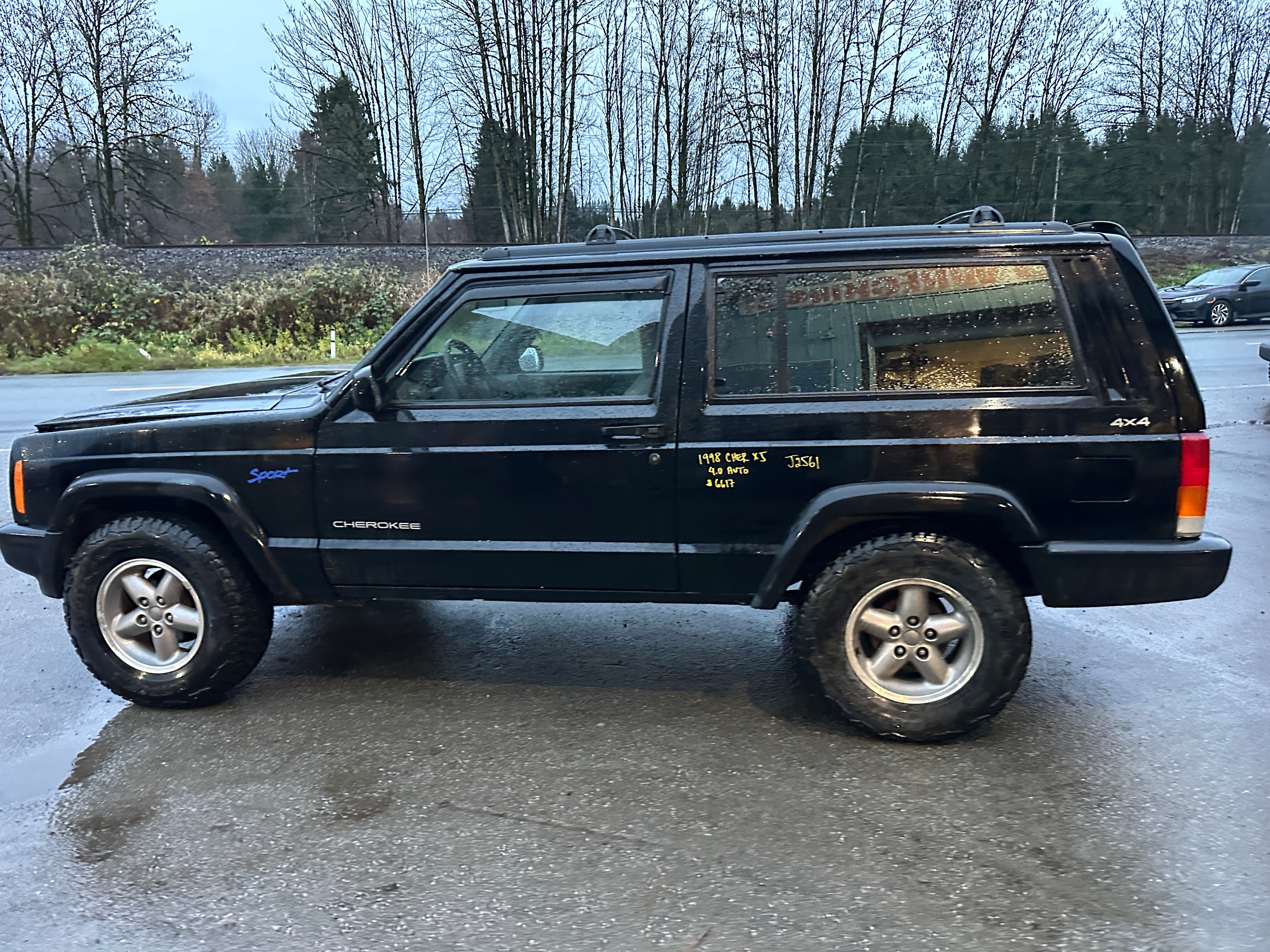 1998 Jeep Cherokee XJ Sport 4.0 – J2561