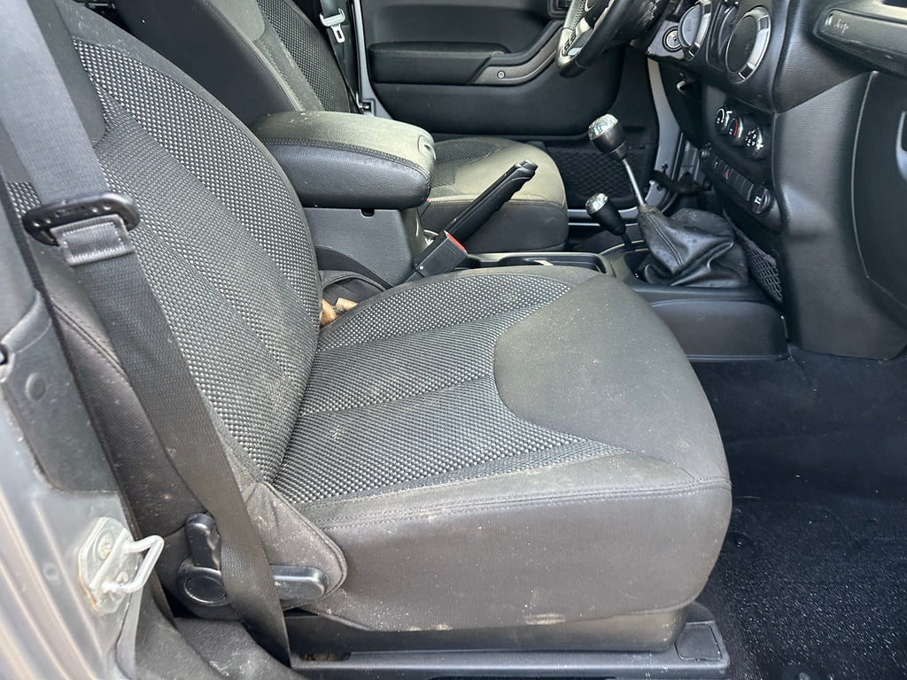 2016 Jeep Wrangler JK Sport 3.6 – J2613
