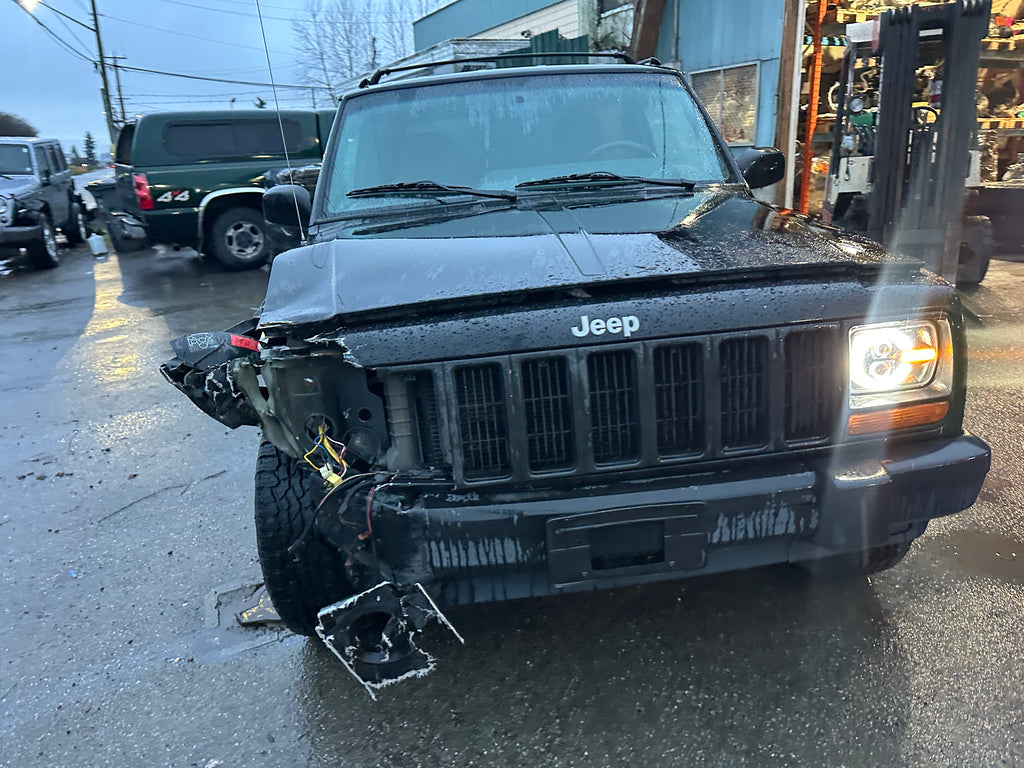 1998 Jeep Cherokee XJ Sport 4.0 – J2561